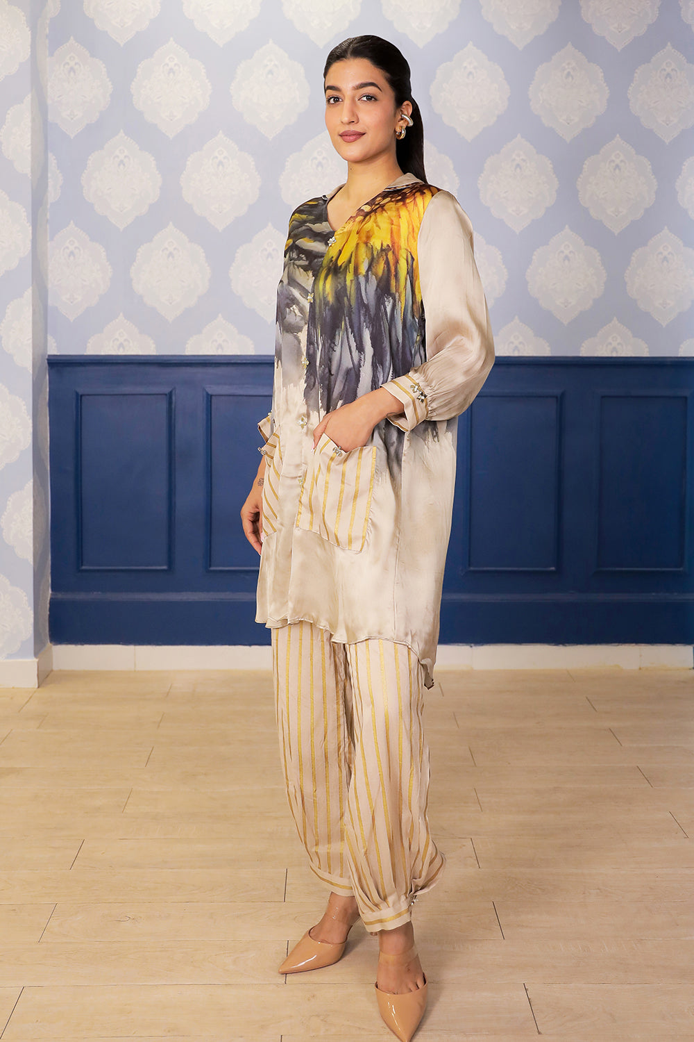 Beige Sunflower Print Satin Kurta with Chanderi Foil Farsi Salwar & Metallic Detailing