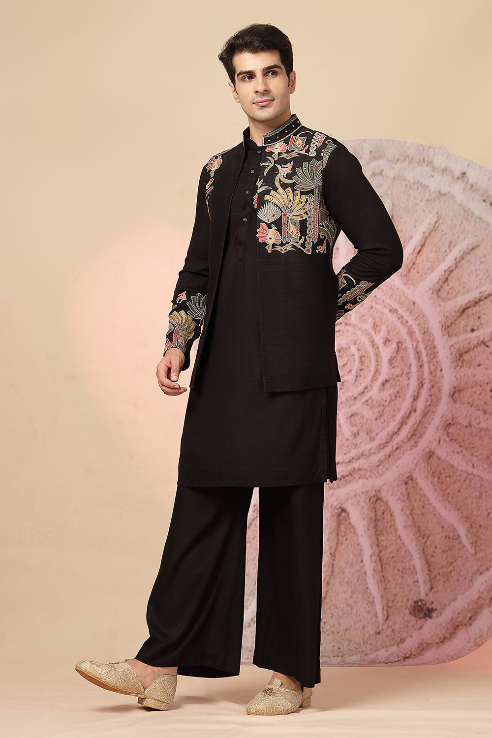 Black Indo-Western Kurta Set With Embroidered Nehru Jacket