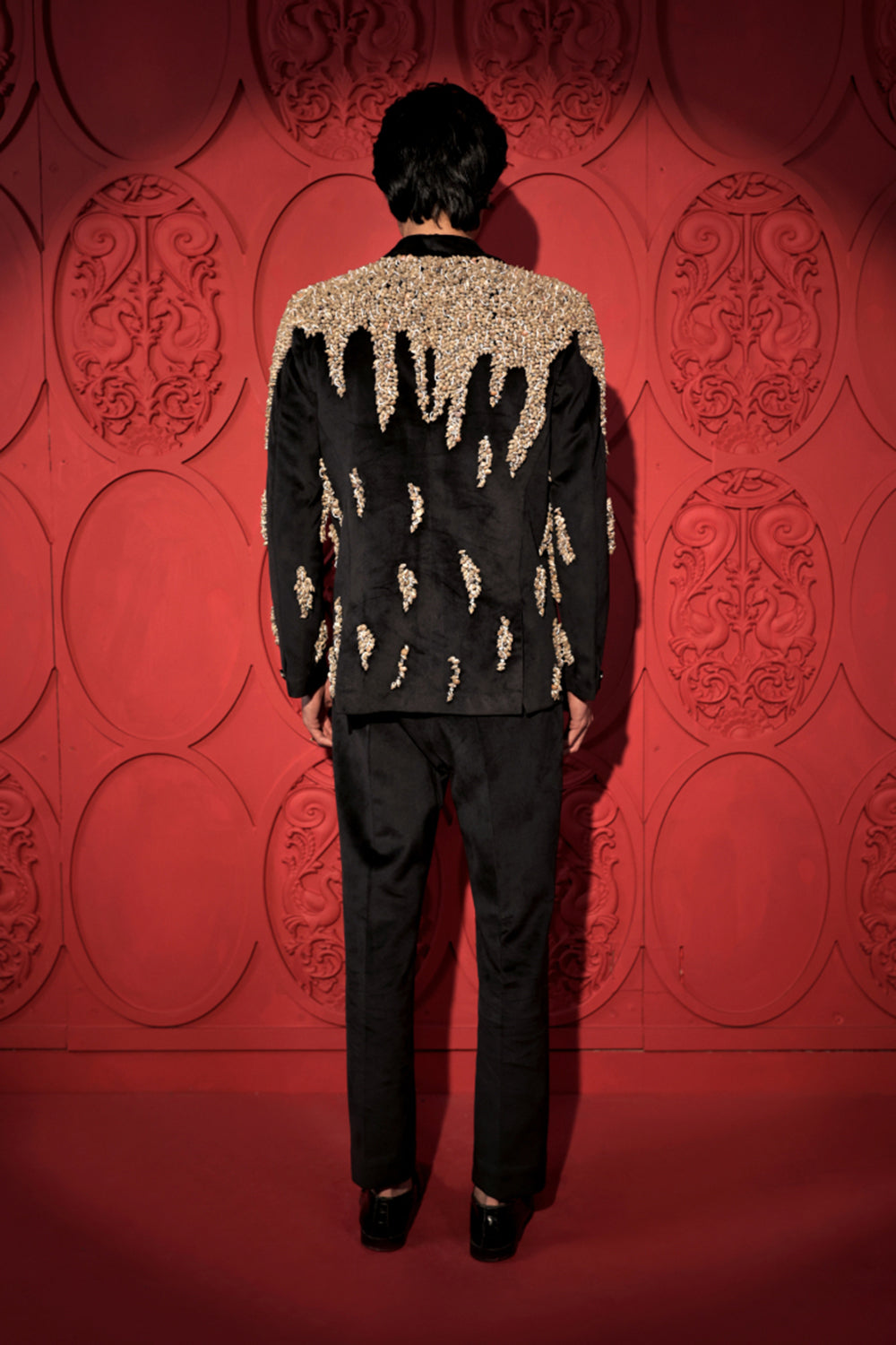 Black Shell  Embroidered Blazer Set