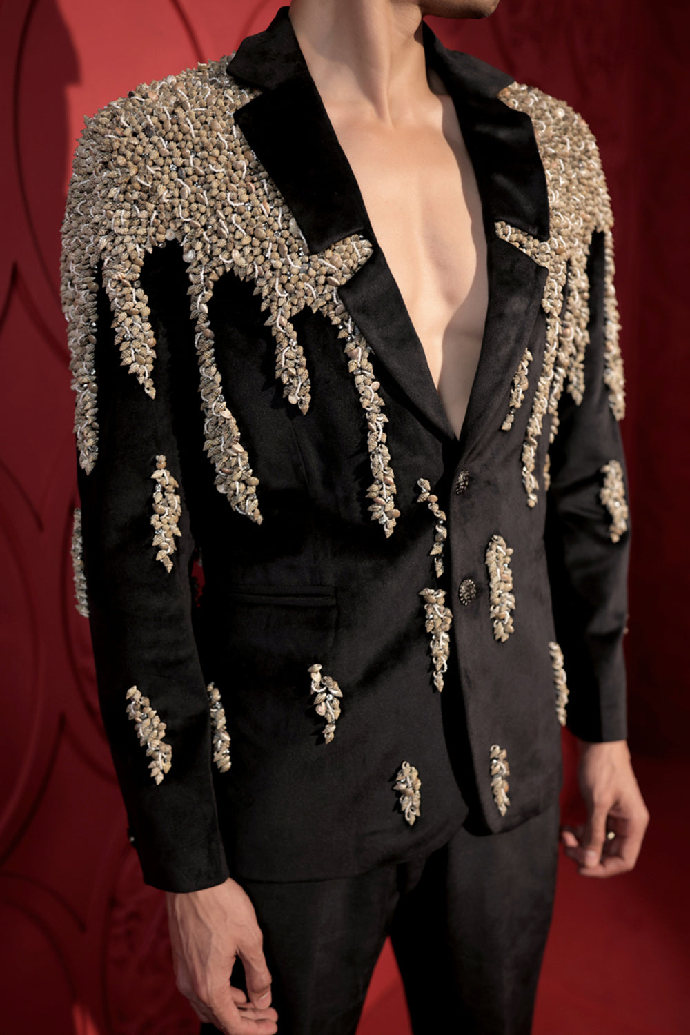 Black Shell  Embroidered Blazer Set