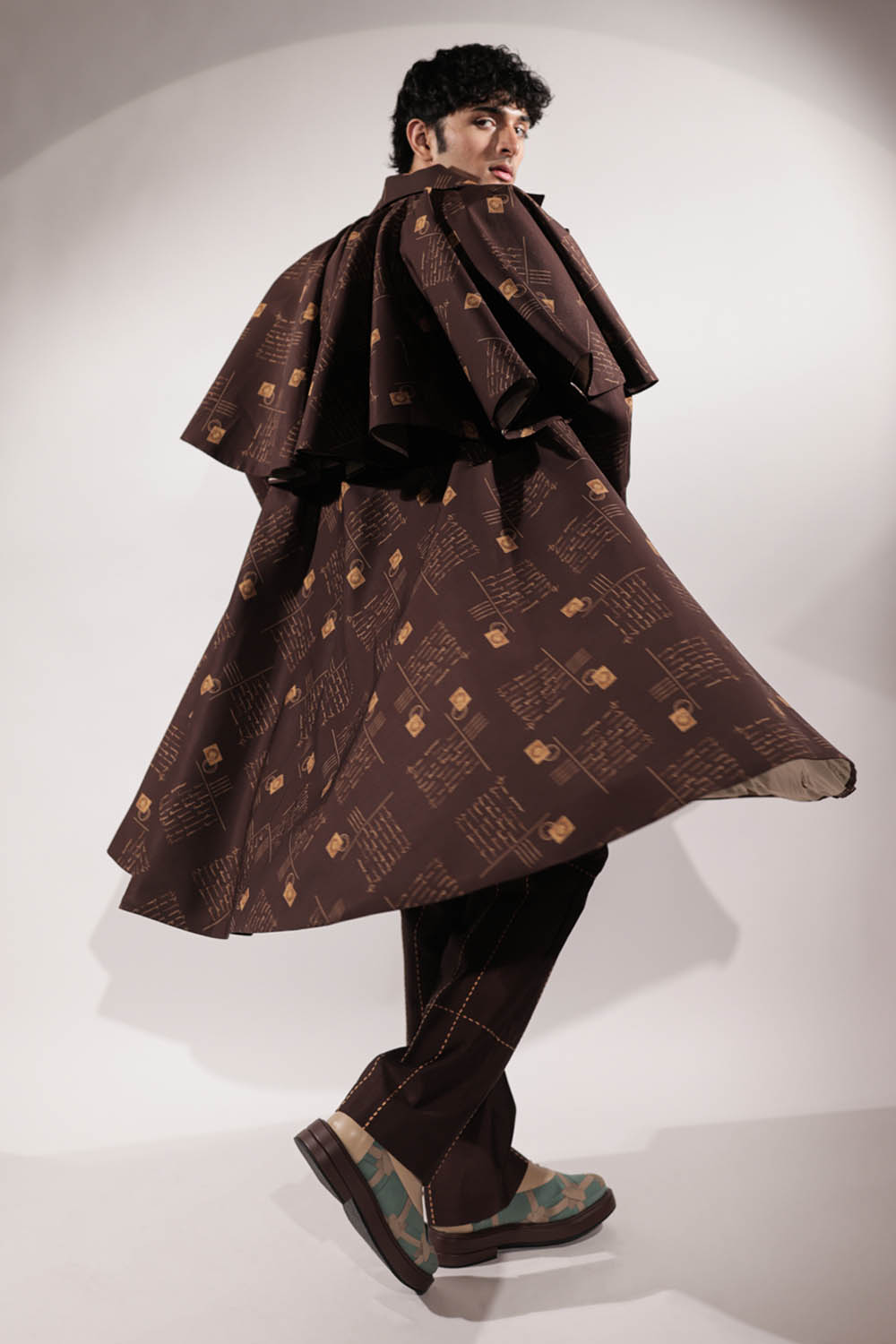 Brown postcard-print flared trench coat