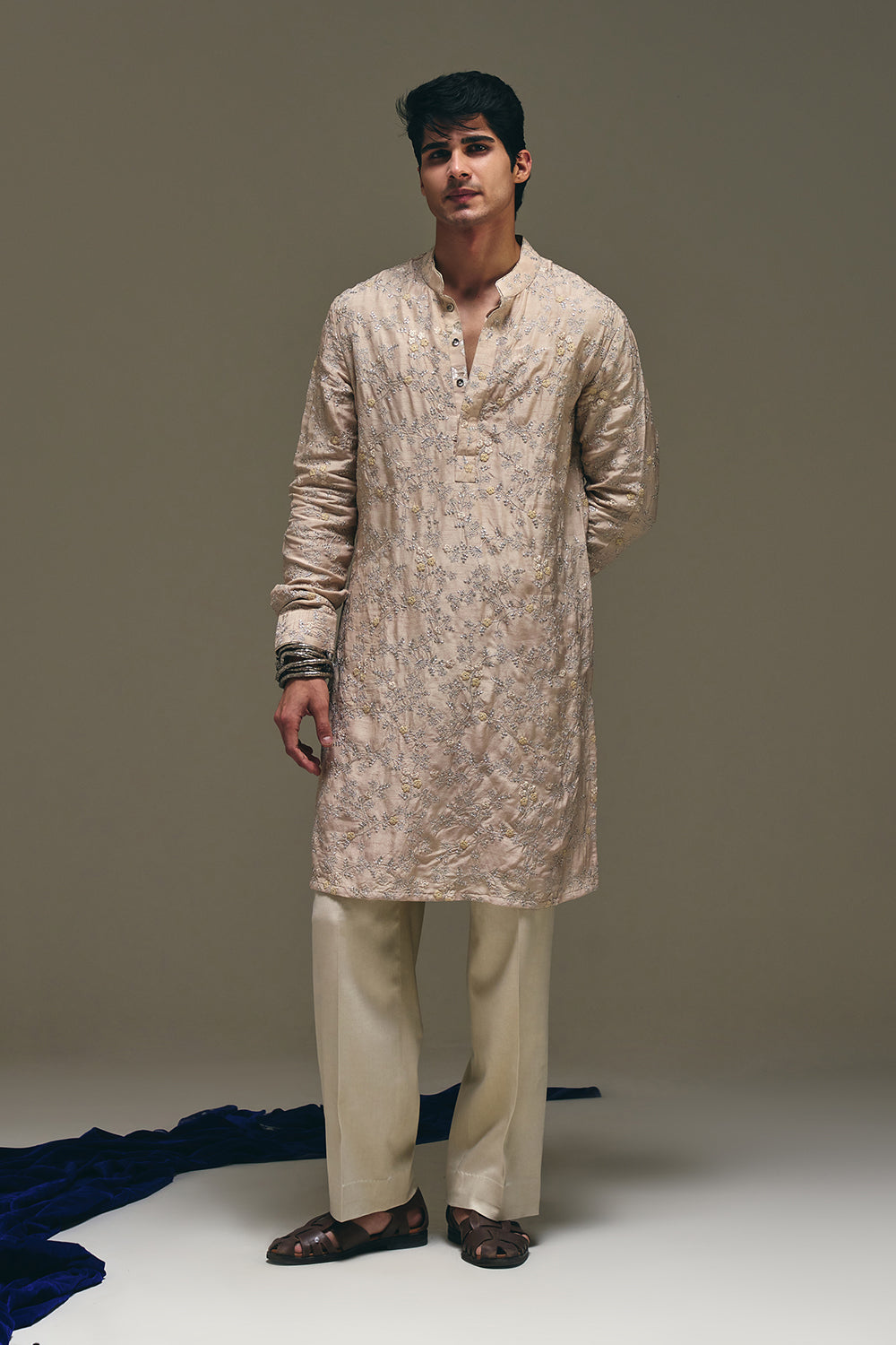Camellia Light Kurta