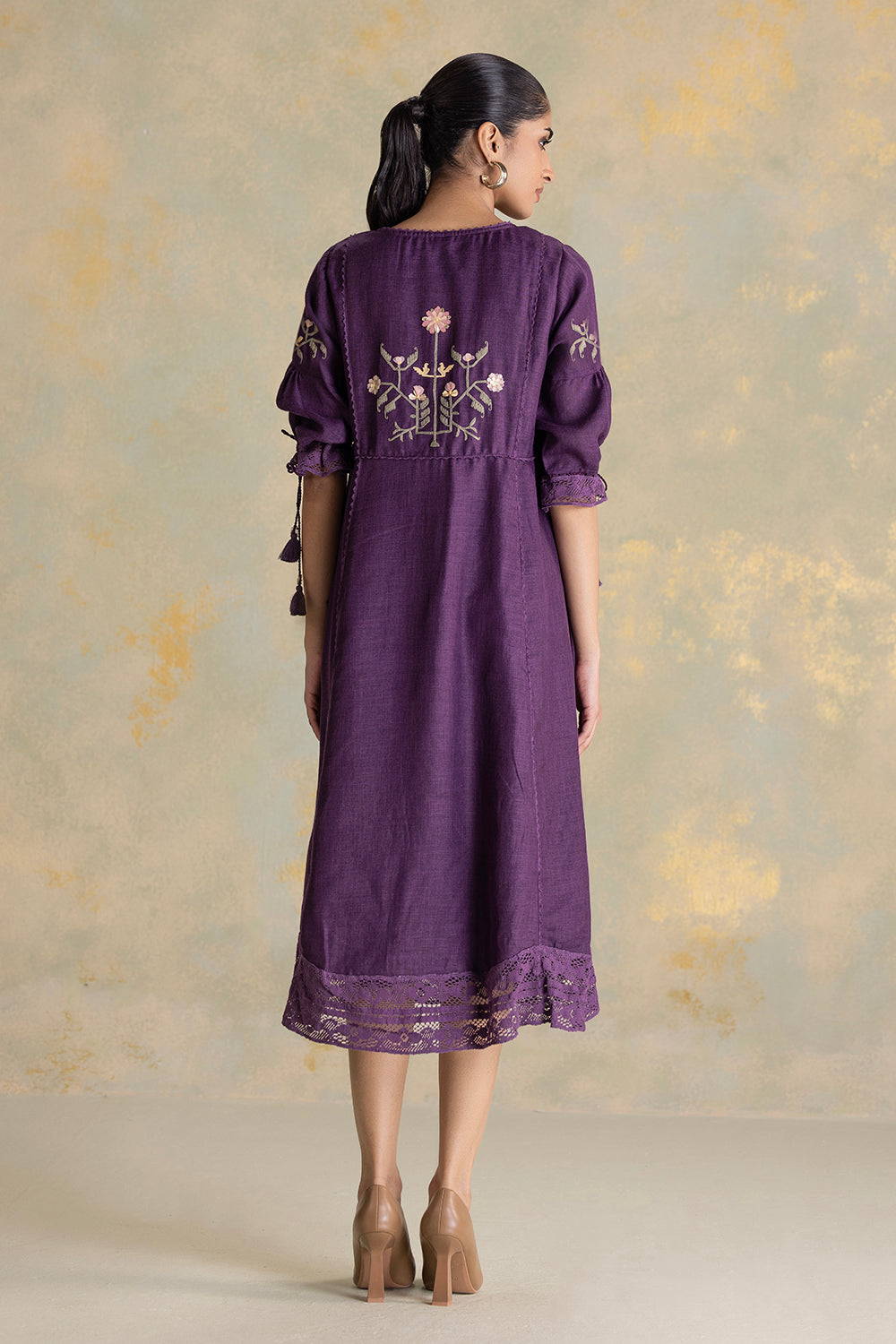 Candlelit Blooms Bed Of Roses Dress