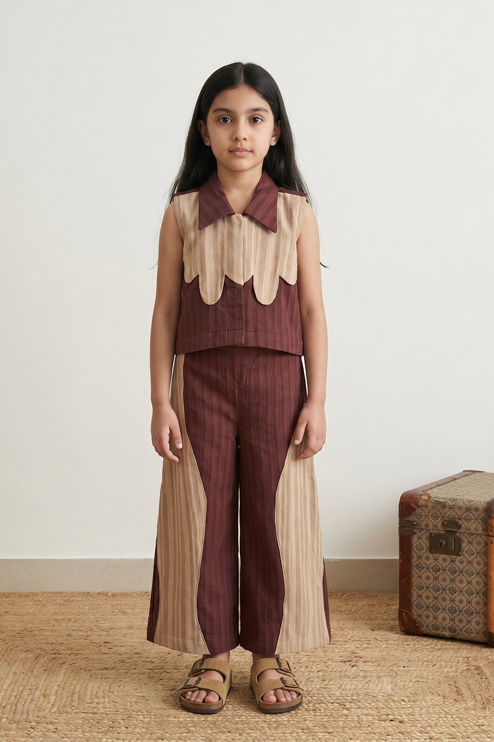 Dark Brown + Beige