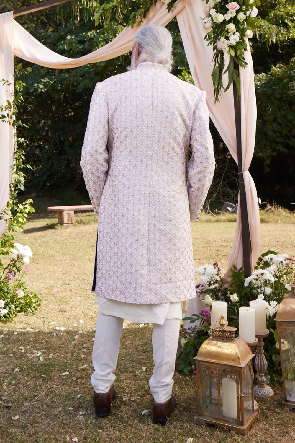 Diwan Sherwani