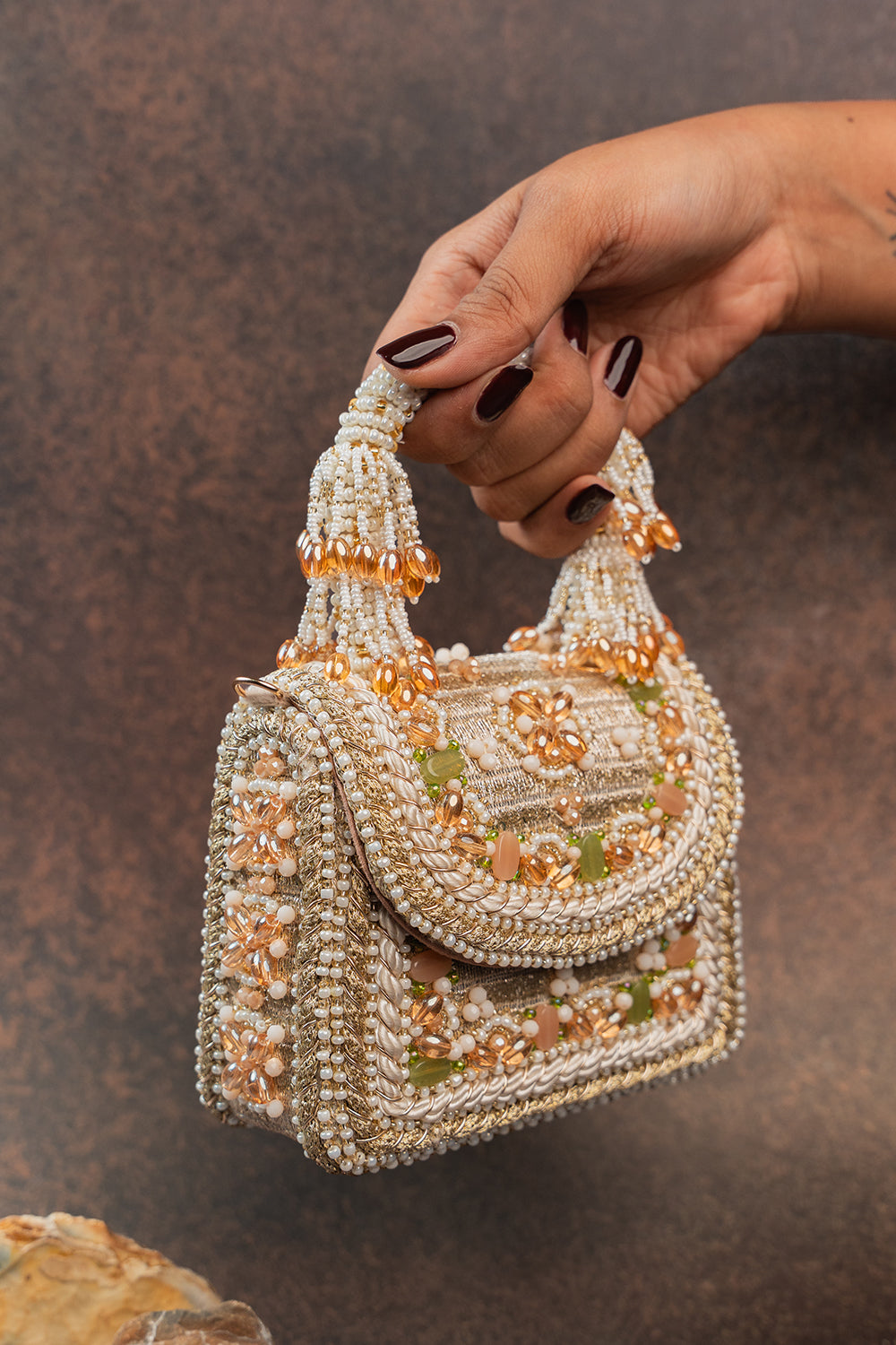 Empress Charm Gold