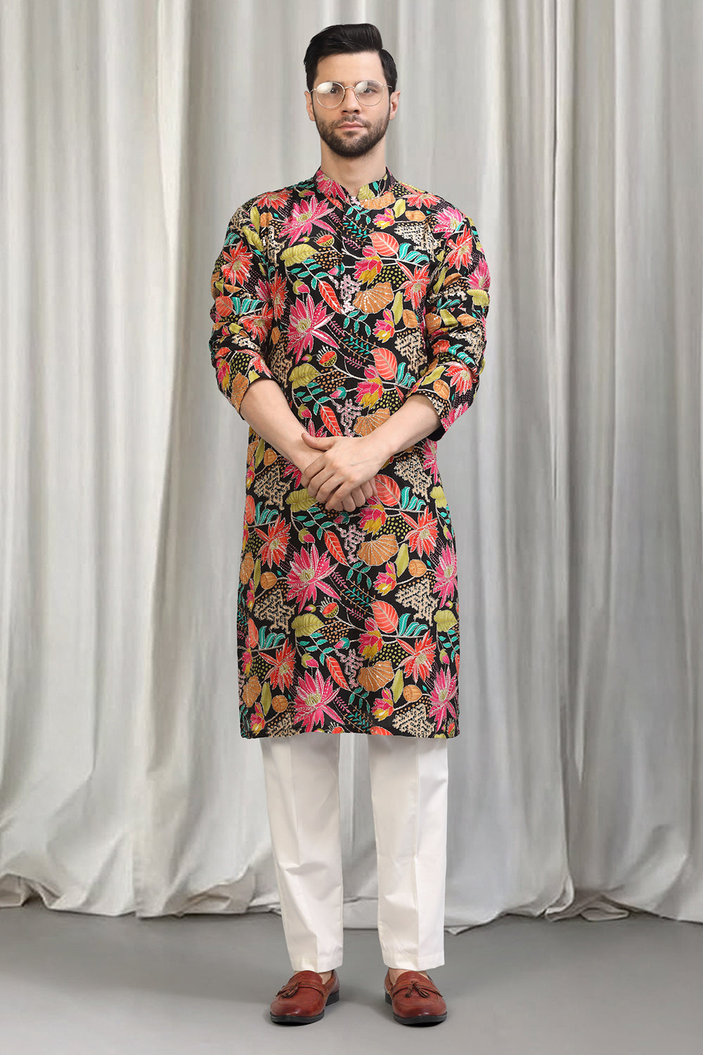 Floral Printed  Embroidered Kurta Set With Back Elastic Pants