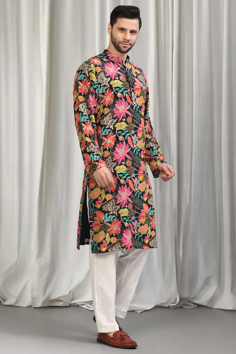 Floral Printed  Embroidered Kurta Set With Back Elastic Pants