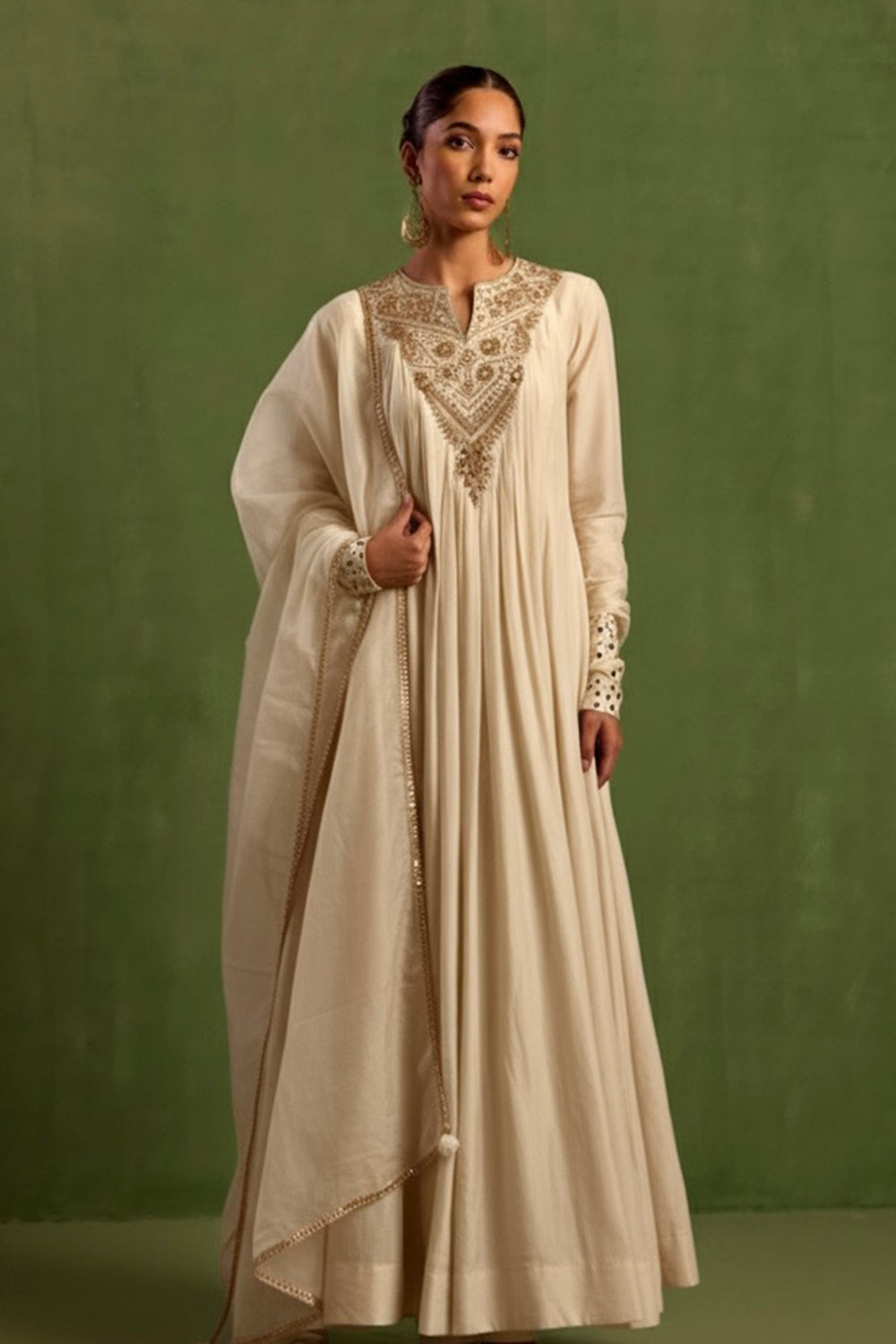 Ivory Chanderi Silk Hand Embroidered Kurta Set