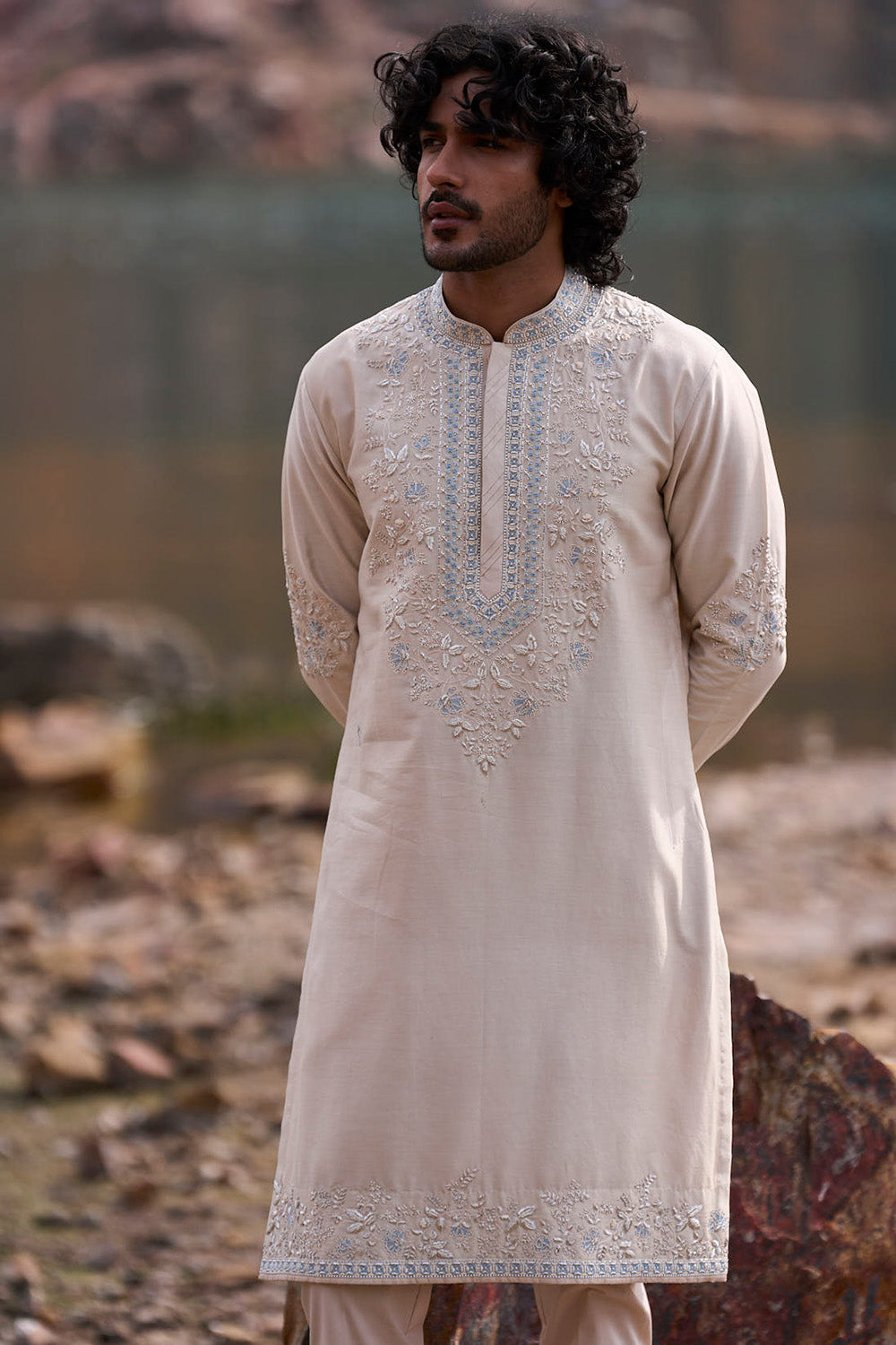 Ivory Safforn Creeper Kurta Set0