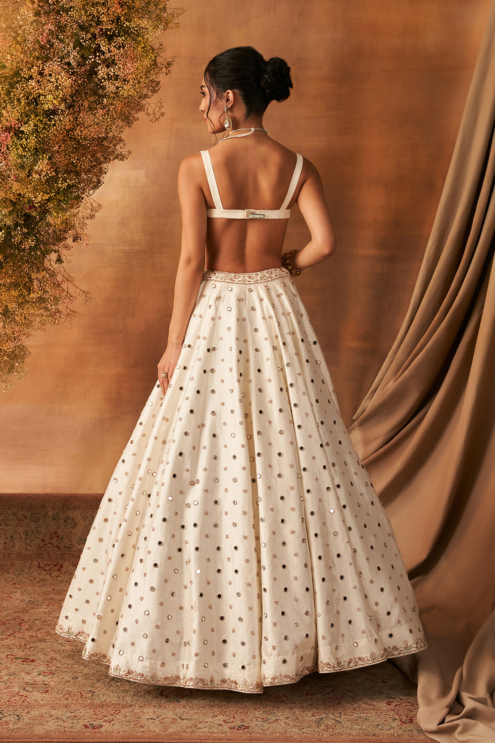 Kabok shine Lehenga set