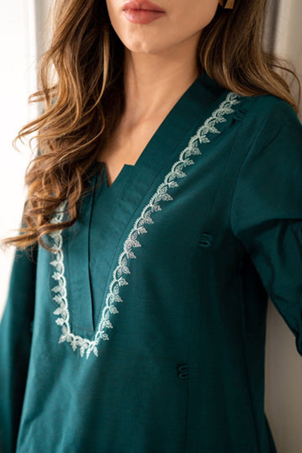 Khushboo & Pankaj Emerald Dusk Embroidered Kurta Trouser Set