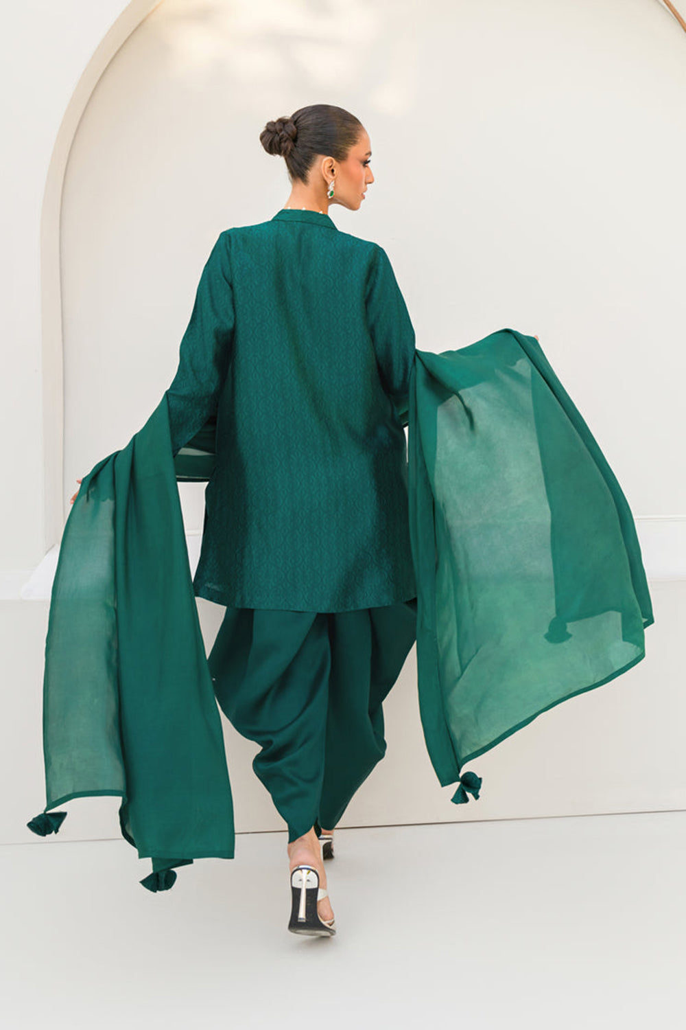 Khushboo & Pankaj Women Emerald Green Embroidered Silk Suit Set with Tulip Pants