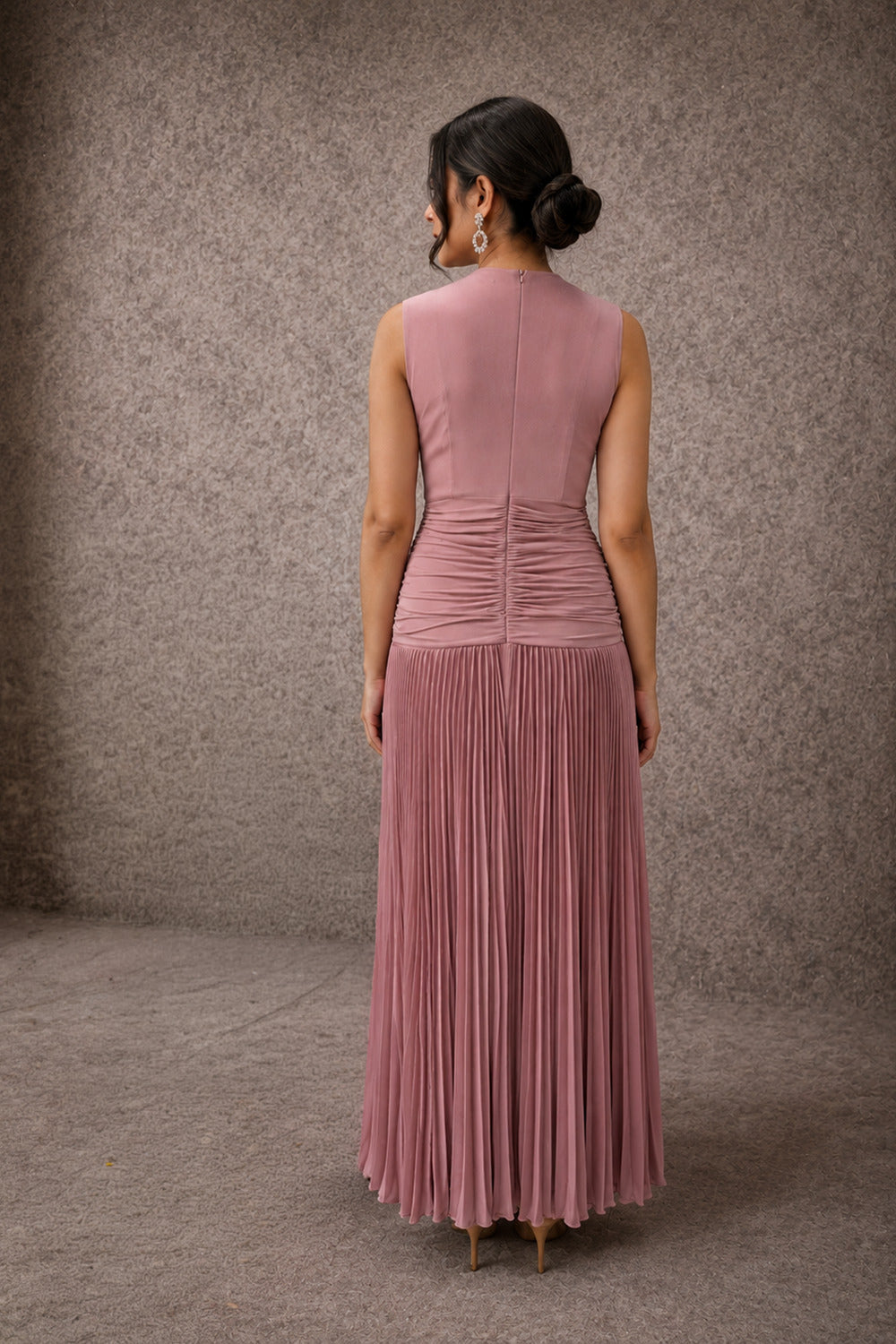 Lilac Sleeveless Maxi Dress