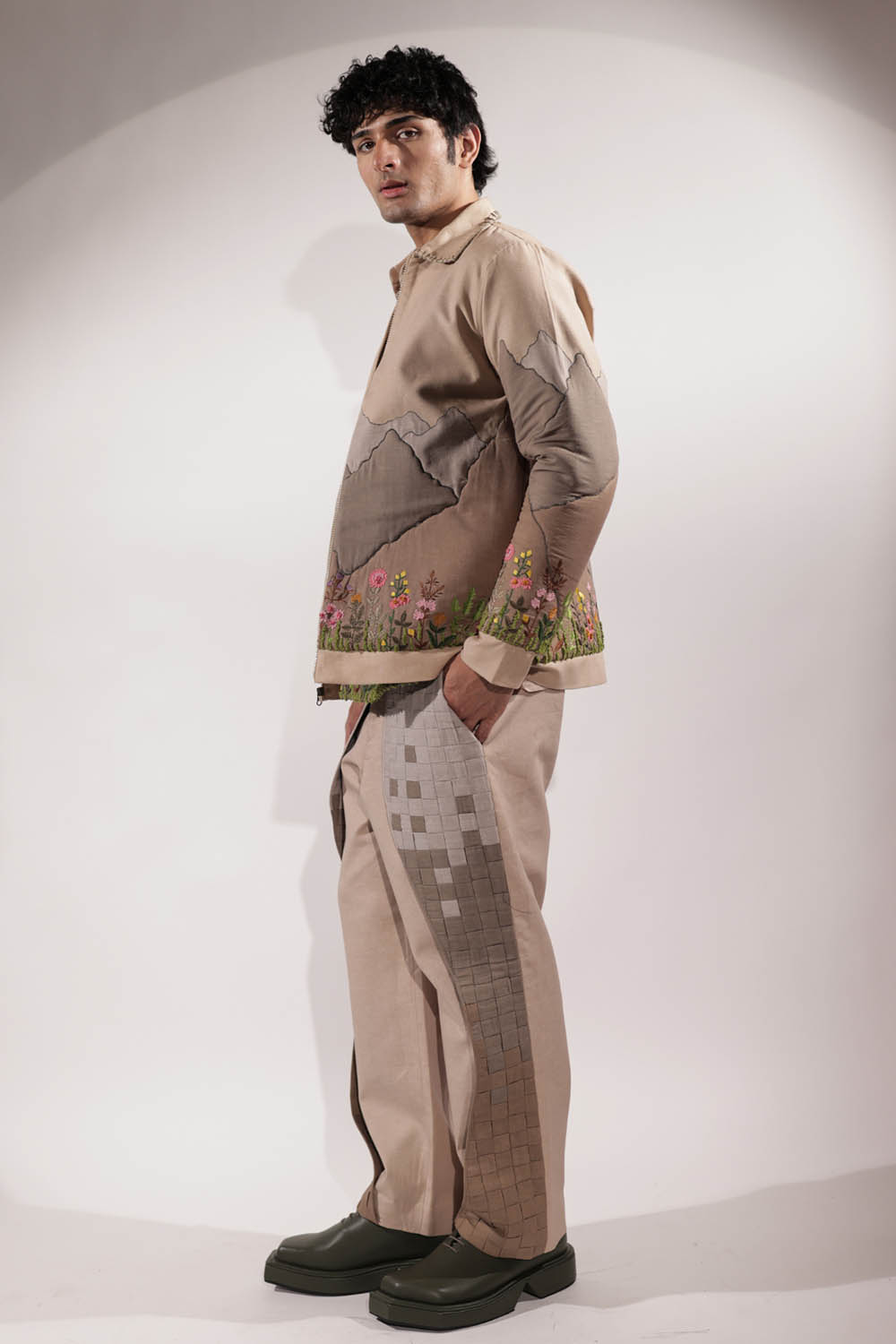 Linen jacket with mountain patchwork and floral embroidery