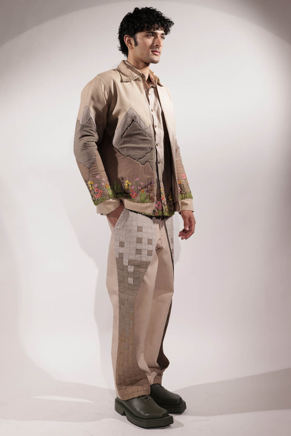 Linen jacket with mountain patchwork and floral embroidery