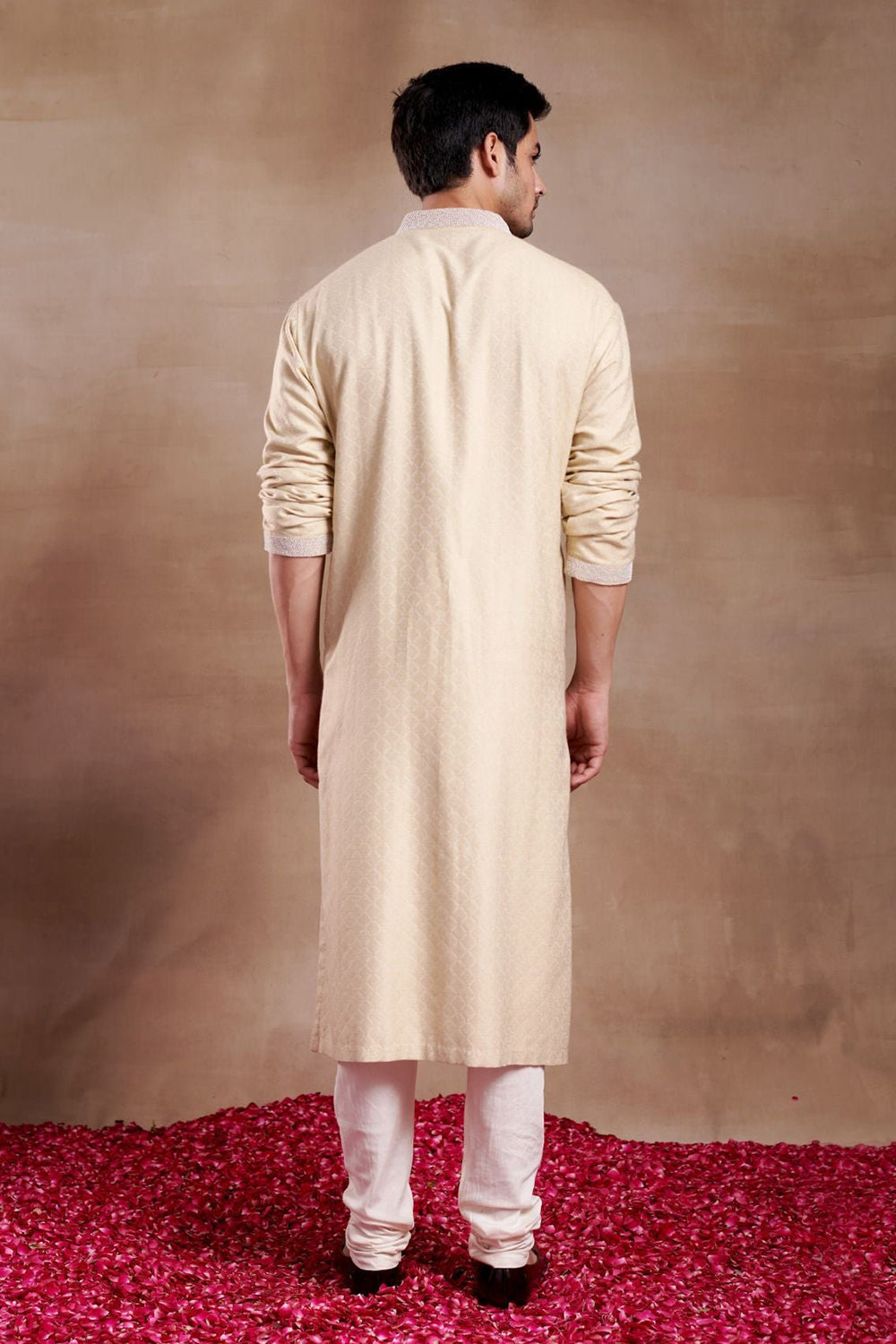 Maha Kurta