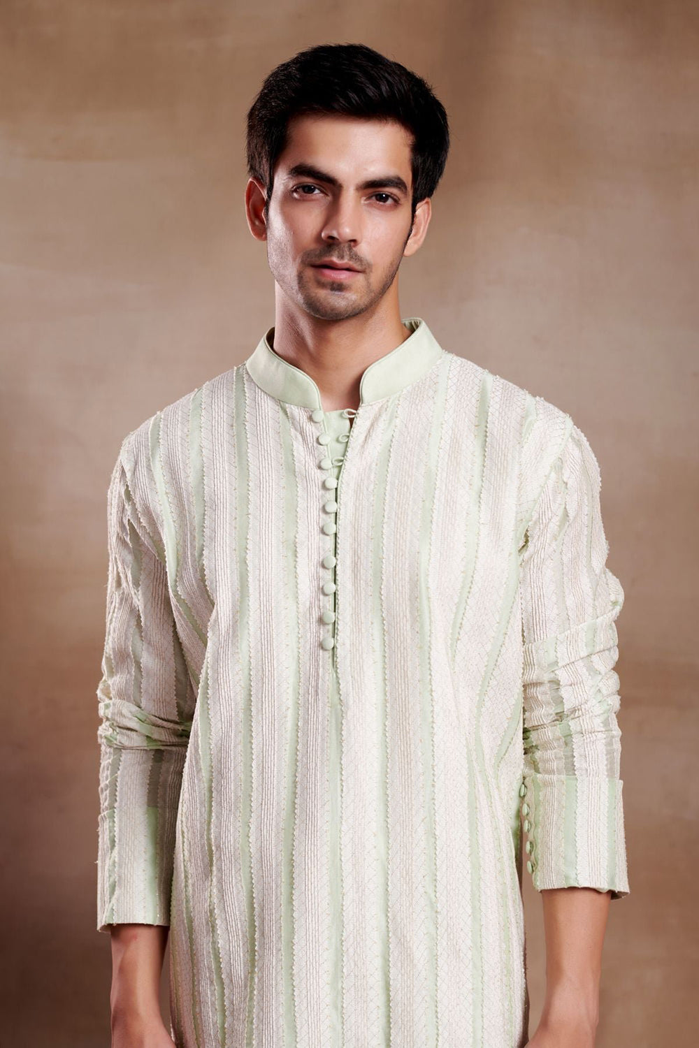 Manni Kurta