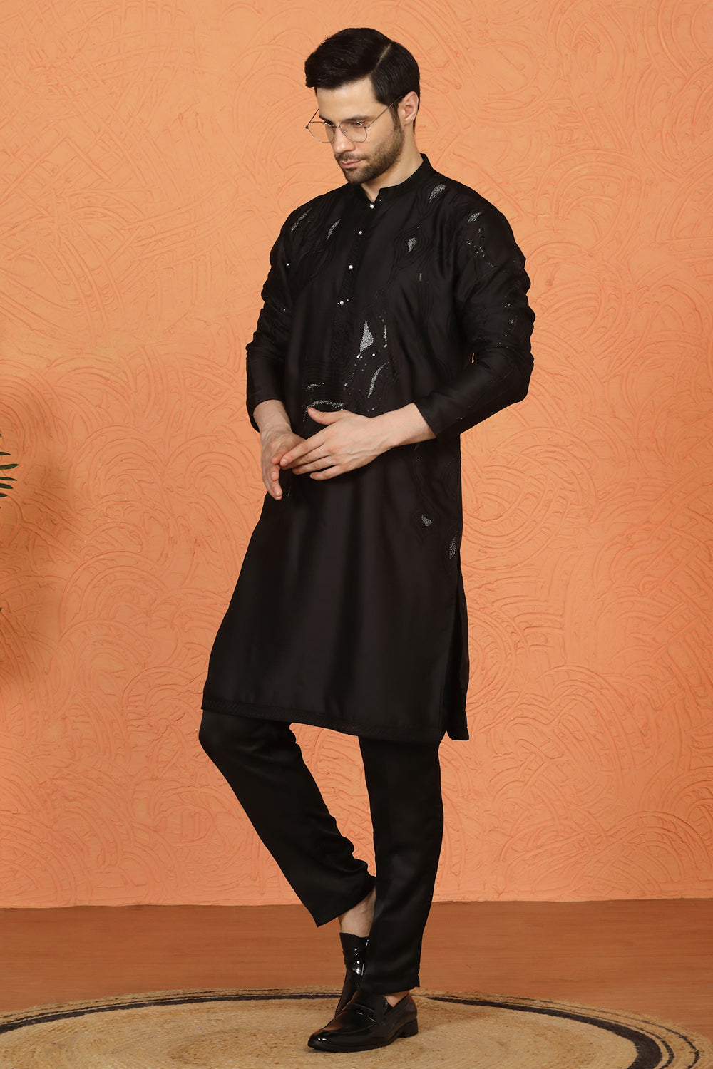 Mehfil-E-Khaas  Embroidered Kurta Set with Back Elastic Pants