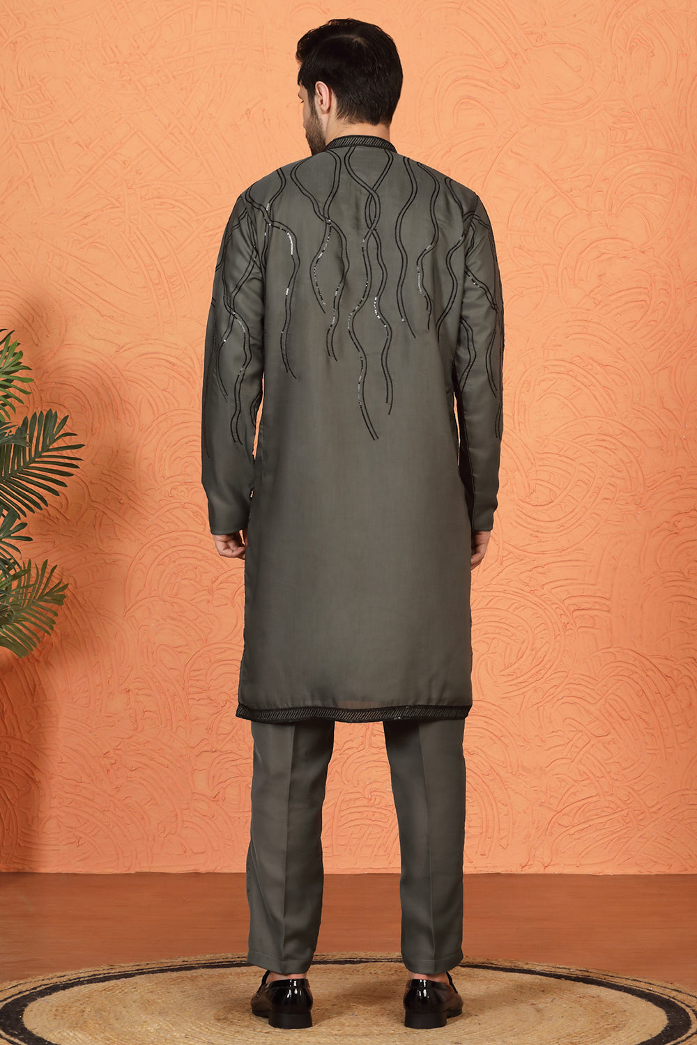 Mehfil-E-Khaas  Embroidered Kurta Set with Back Elastic Pants