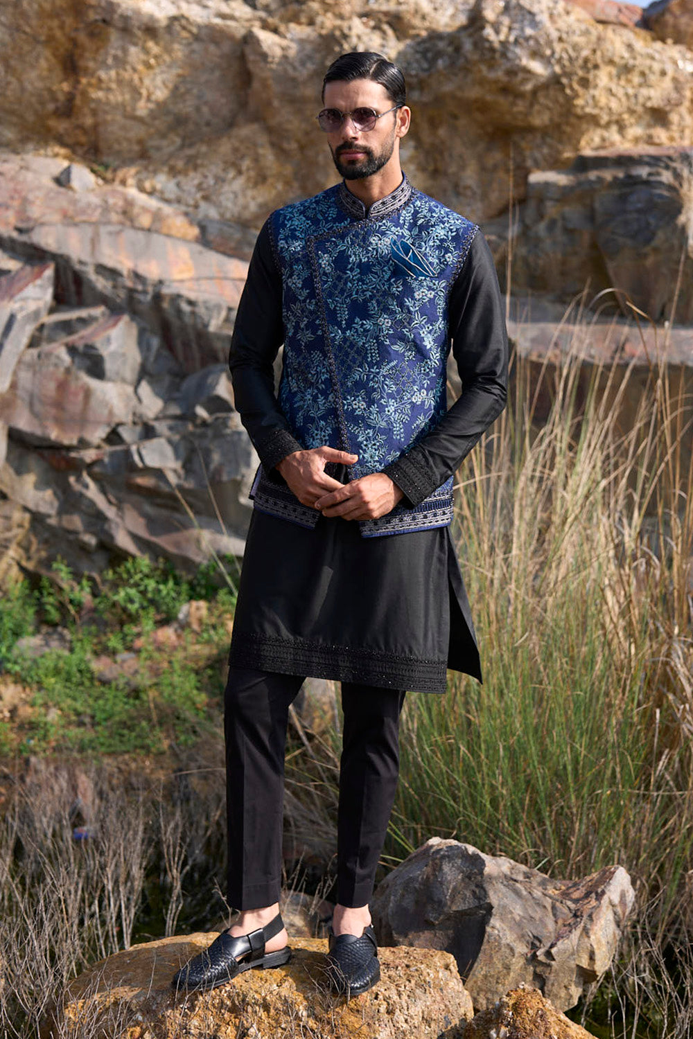 Midnight Blue Thread Moss Rose Creeper Amber Geometric Asymetric Bandi Set