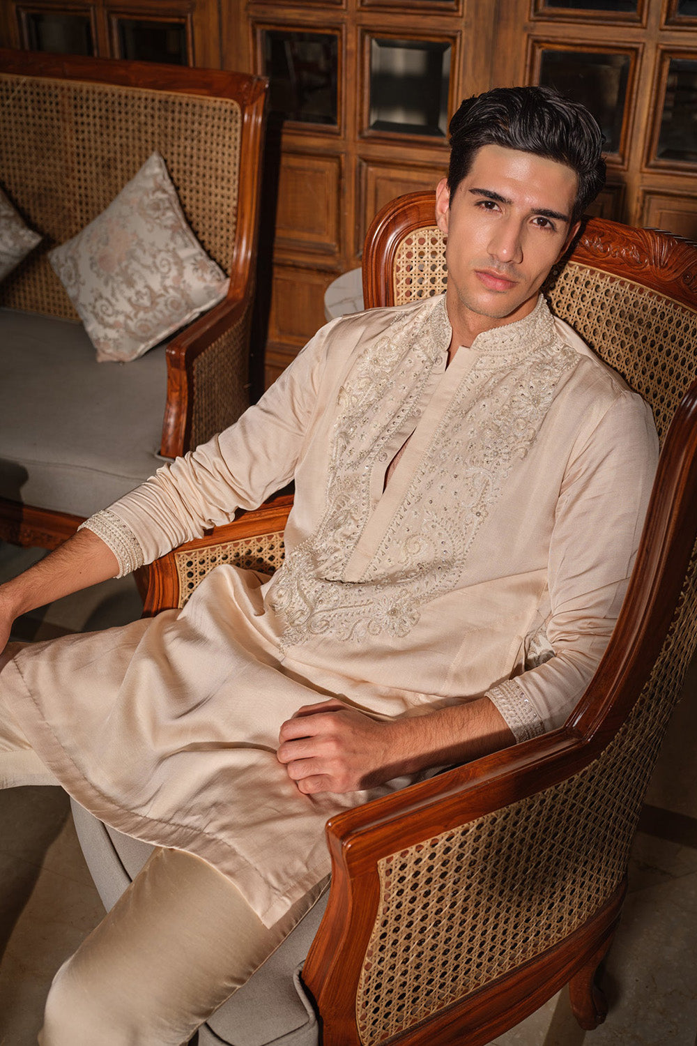 Mughal Elan Kurta Set