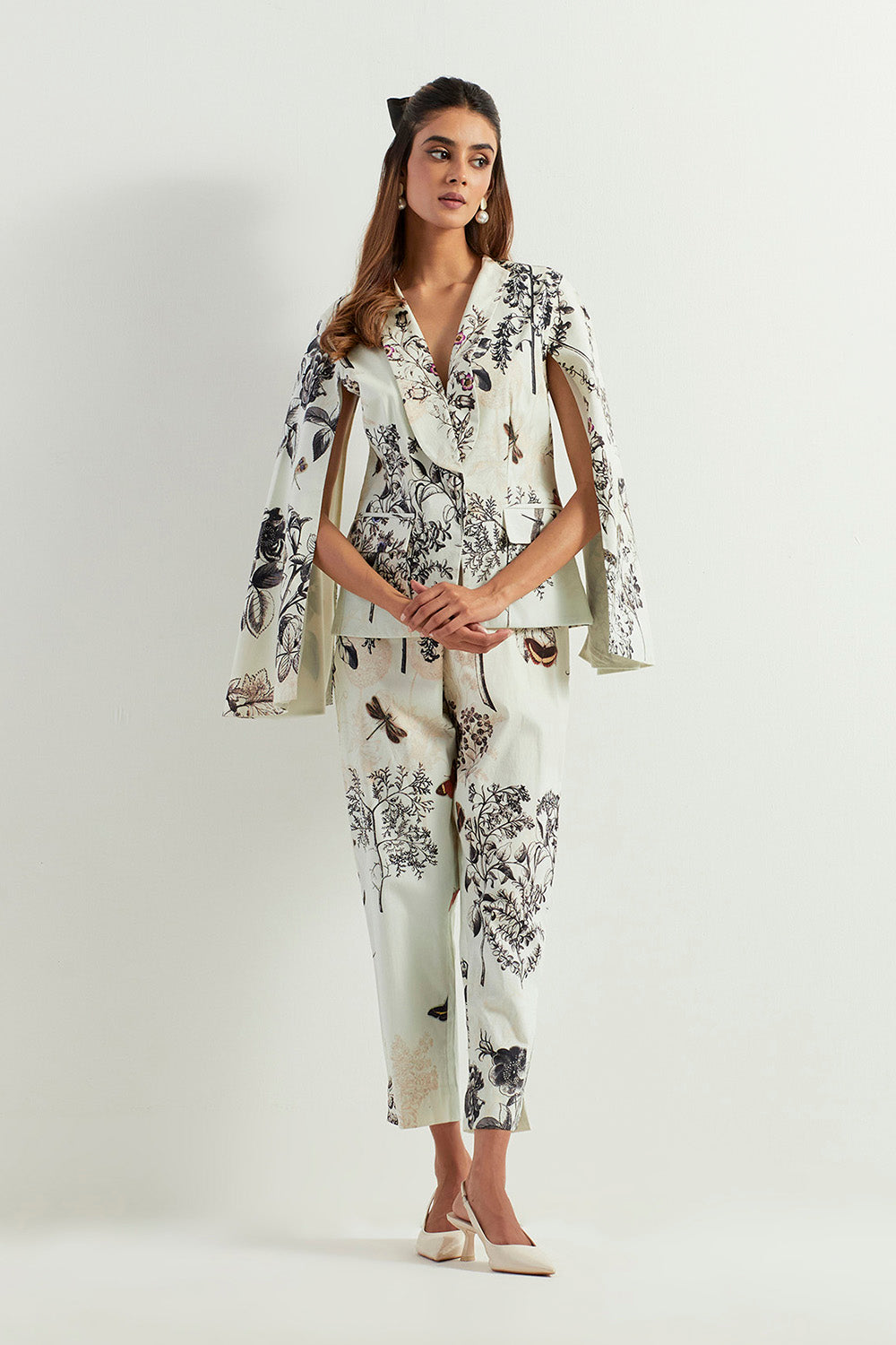 Multi Colour Jacket And Pants