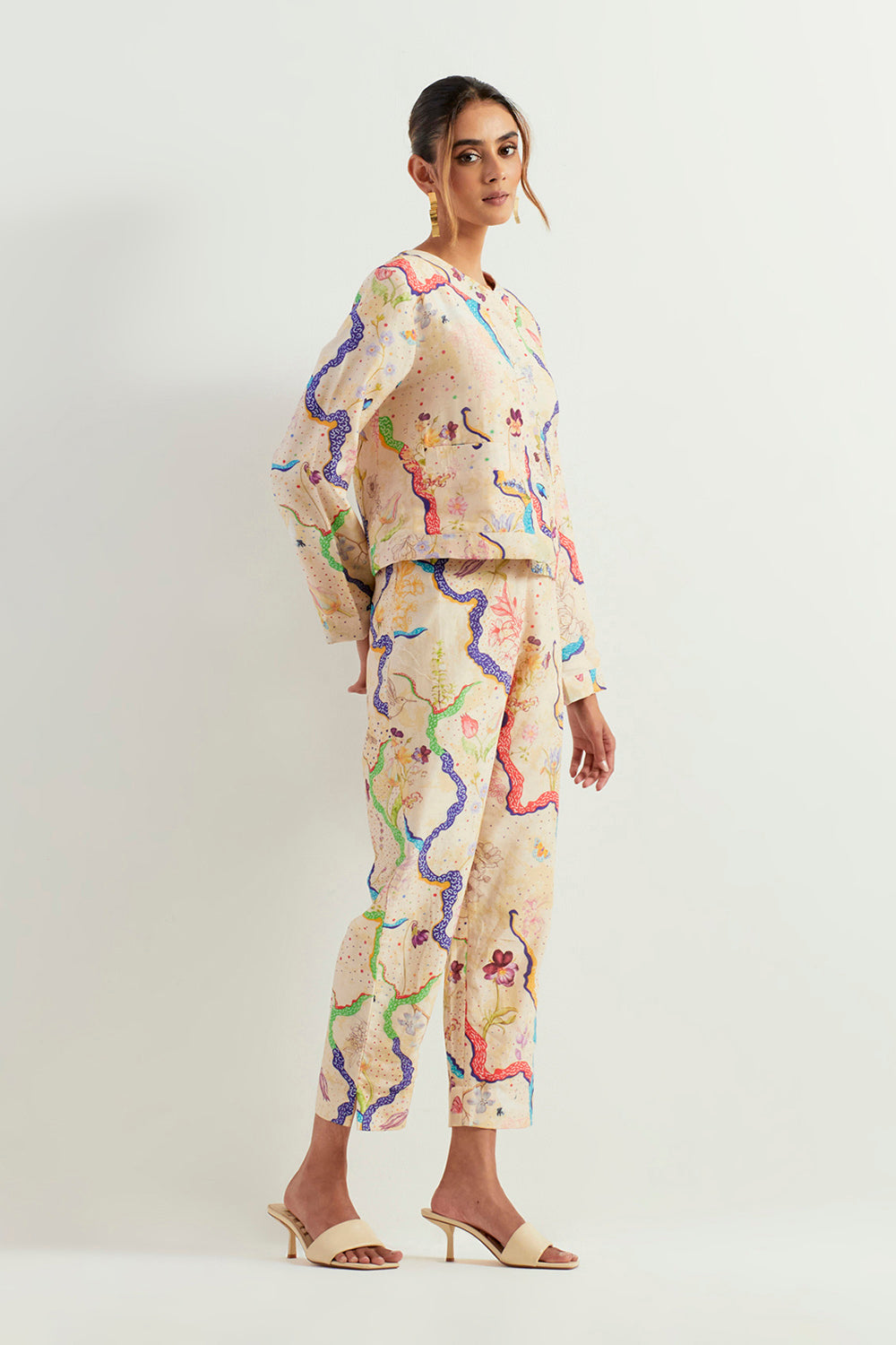 Multi Colour Jacket With Pants