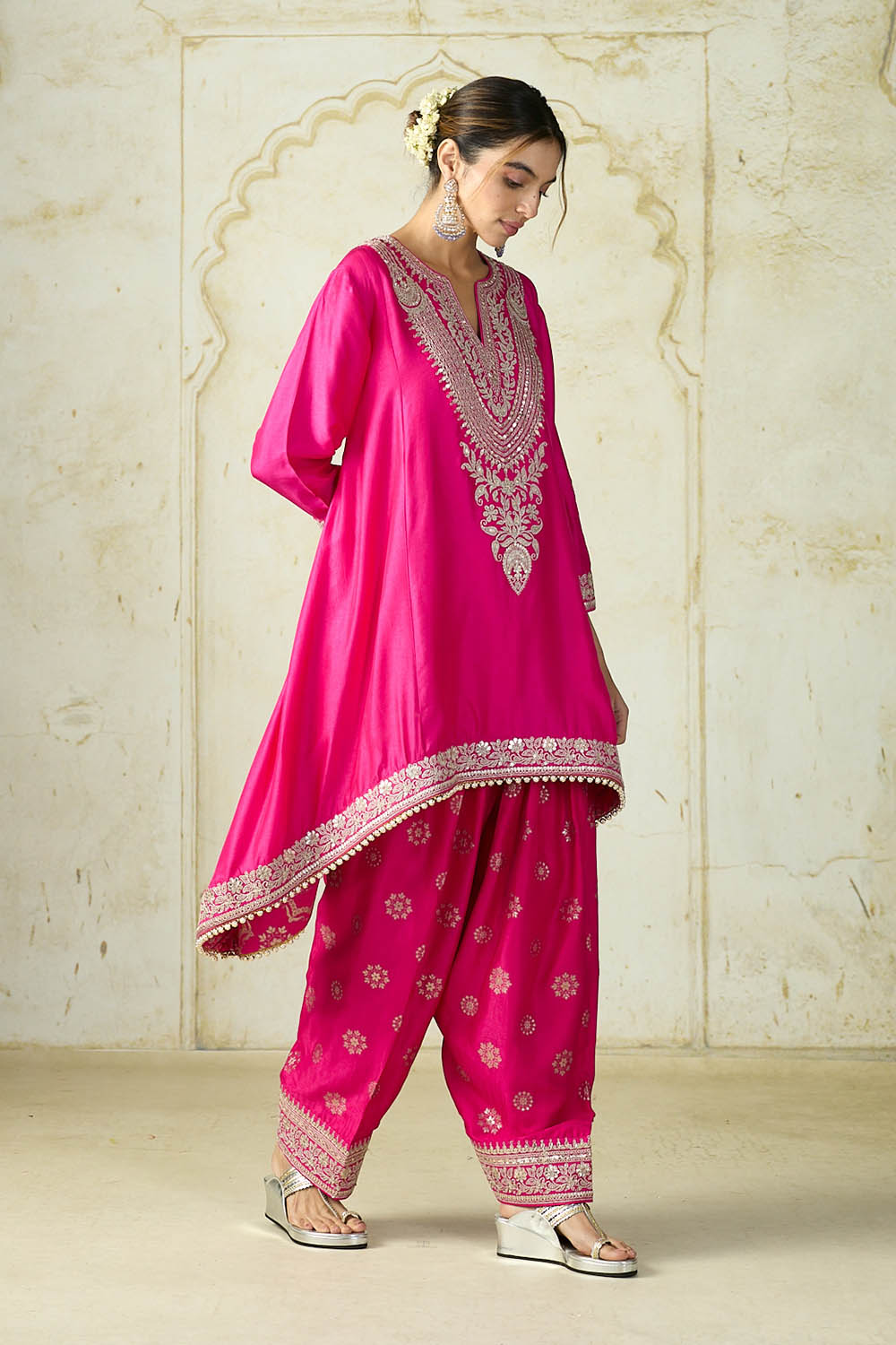 Nadia Farshi Set