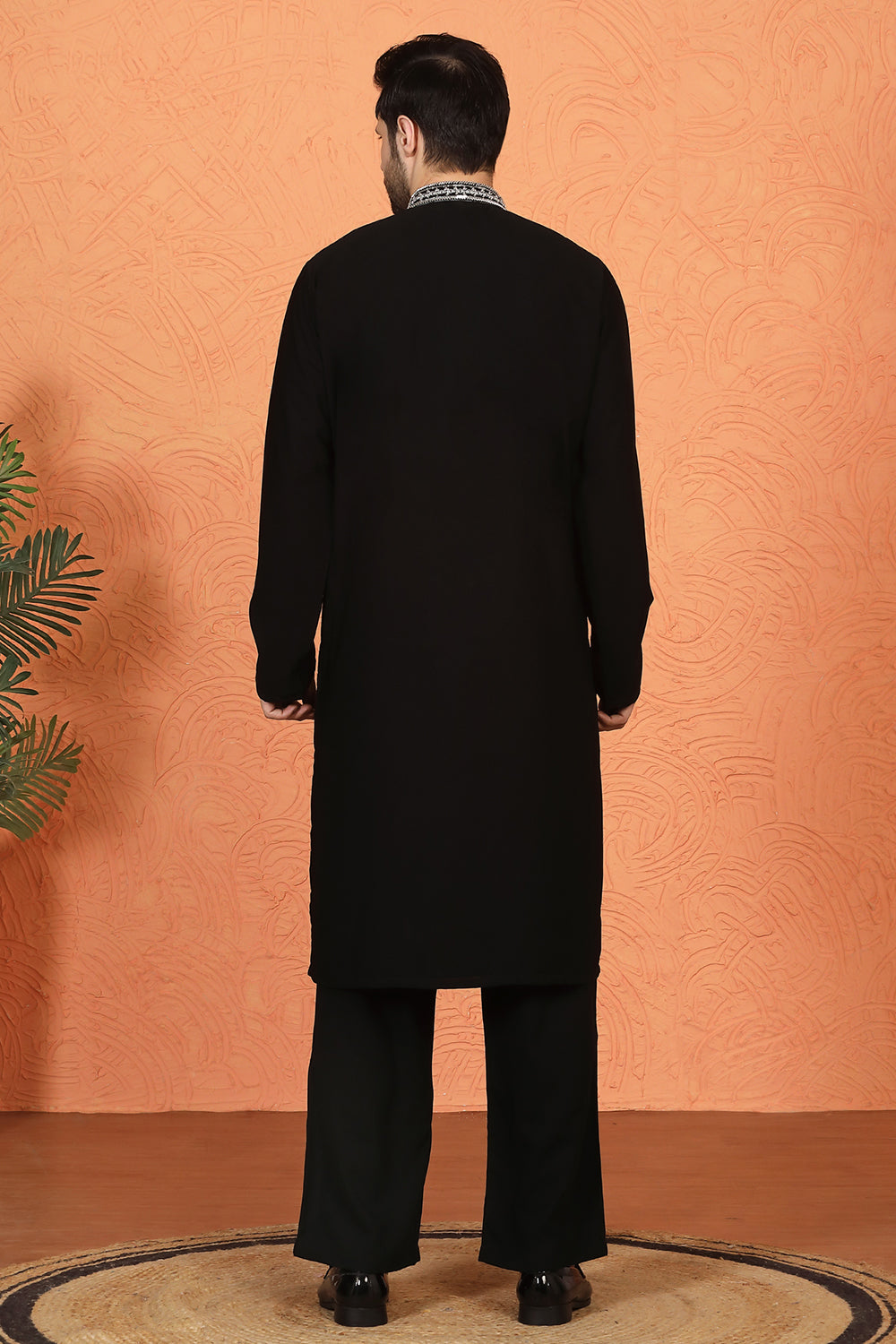 Nawaaz  Embroidered Kurta with Loose Fit Parallel Matching  Pants