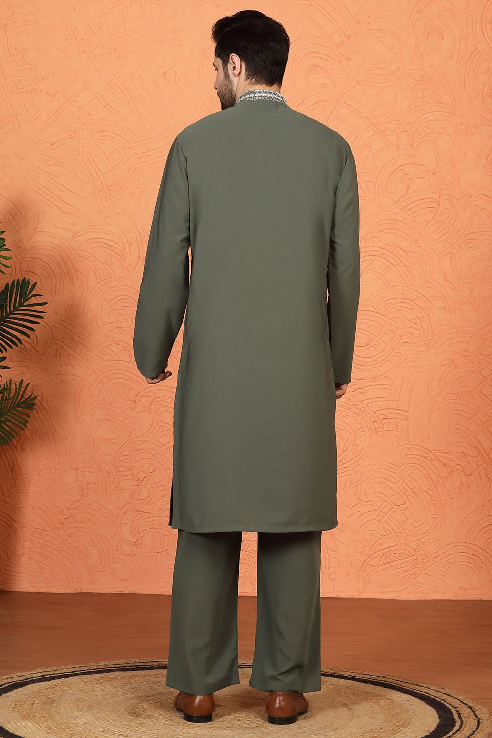 Nawaaz  Embroidered Kurta with Loose Fit Parallel Matching  Pants