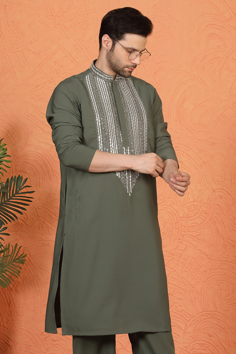 Nawaaz  Embroidered Kurta with Loose Fit Parallel Matching  Pants