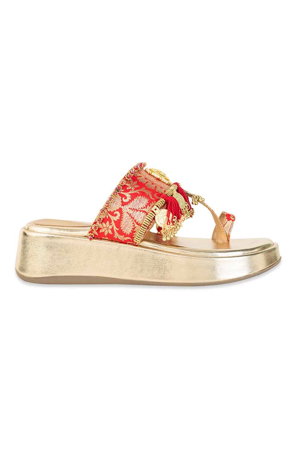 Nivara Wedges