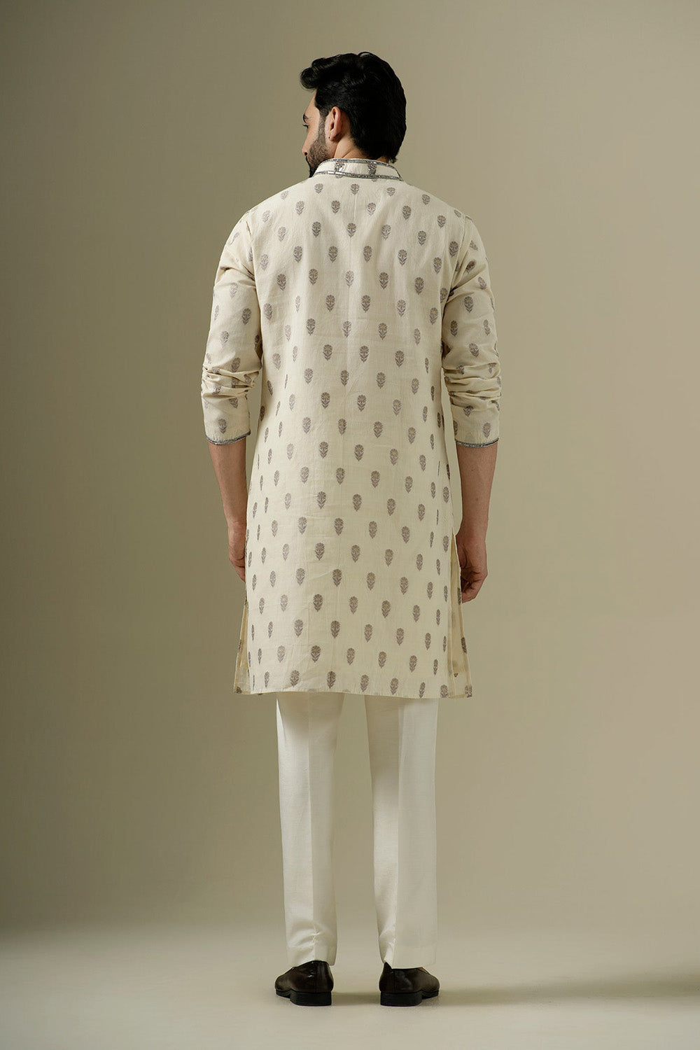 Noor Buta Kurta Set