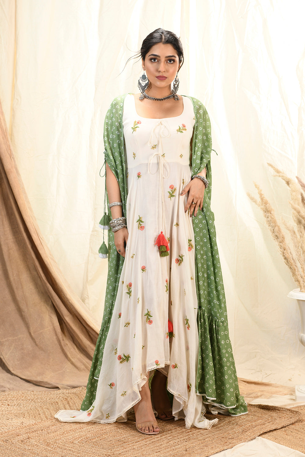 Off-White & Olive Green Kurta With Cape