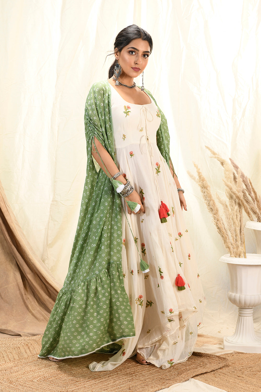 Off-White & Olive Green Kurta With Cape