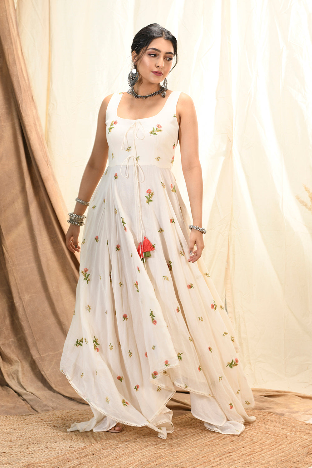 Off-White & Olive Green Kurta With Cape