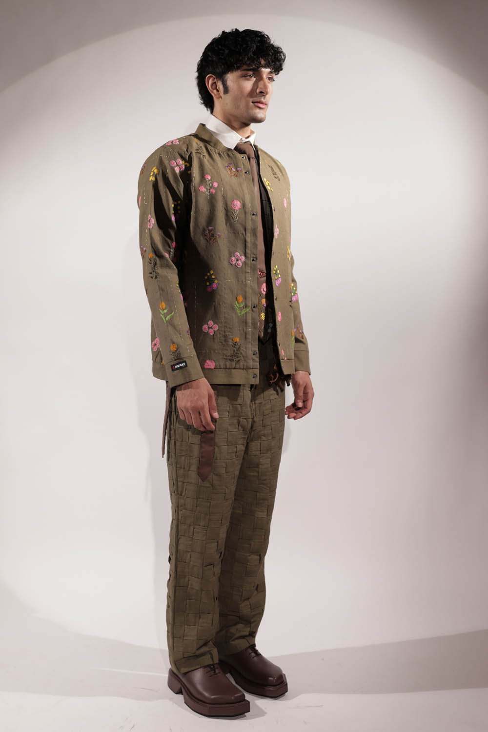 Olive linen jacket with floral embroidery