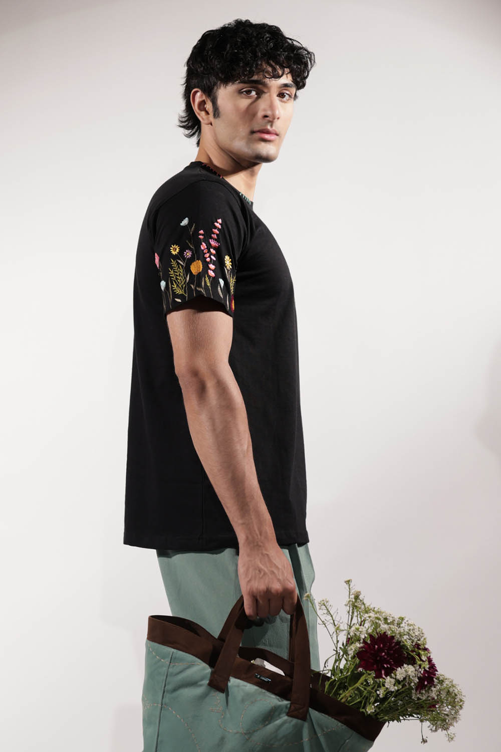 Patchwork Pocket Embroidered T-shirt