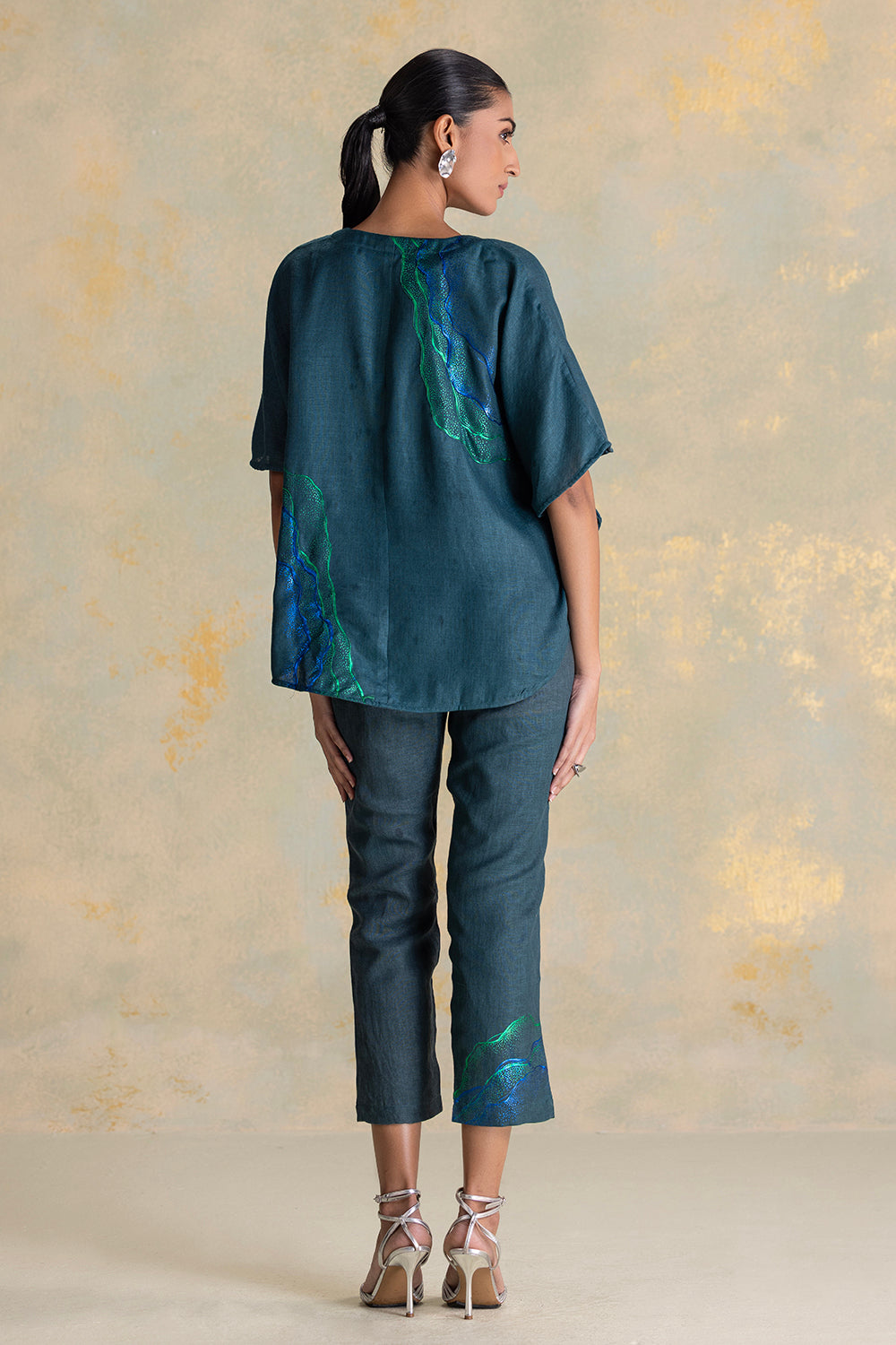 Peacock Veil Croissant Co-ord