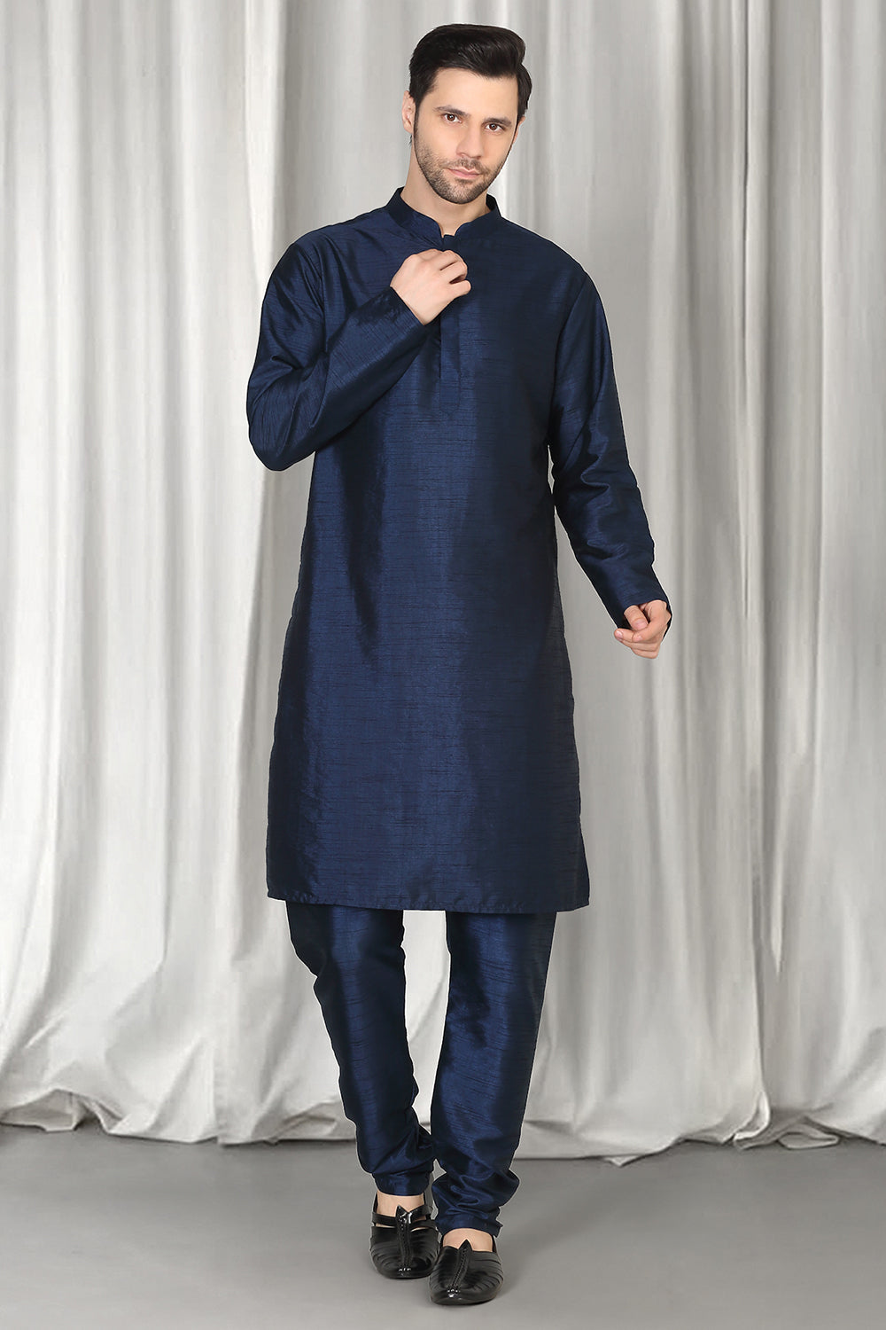 Phool Bahaar Embroidered Bandi With Kurta And  Back Elastic Pants