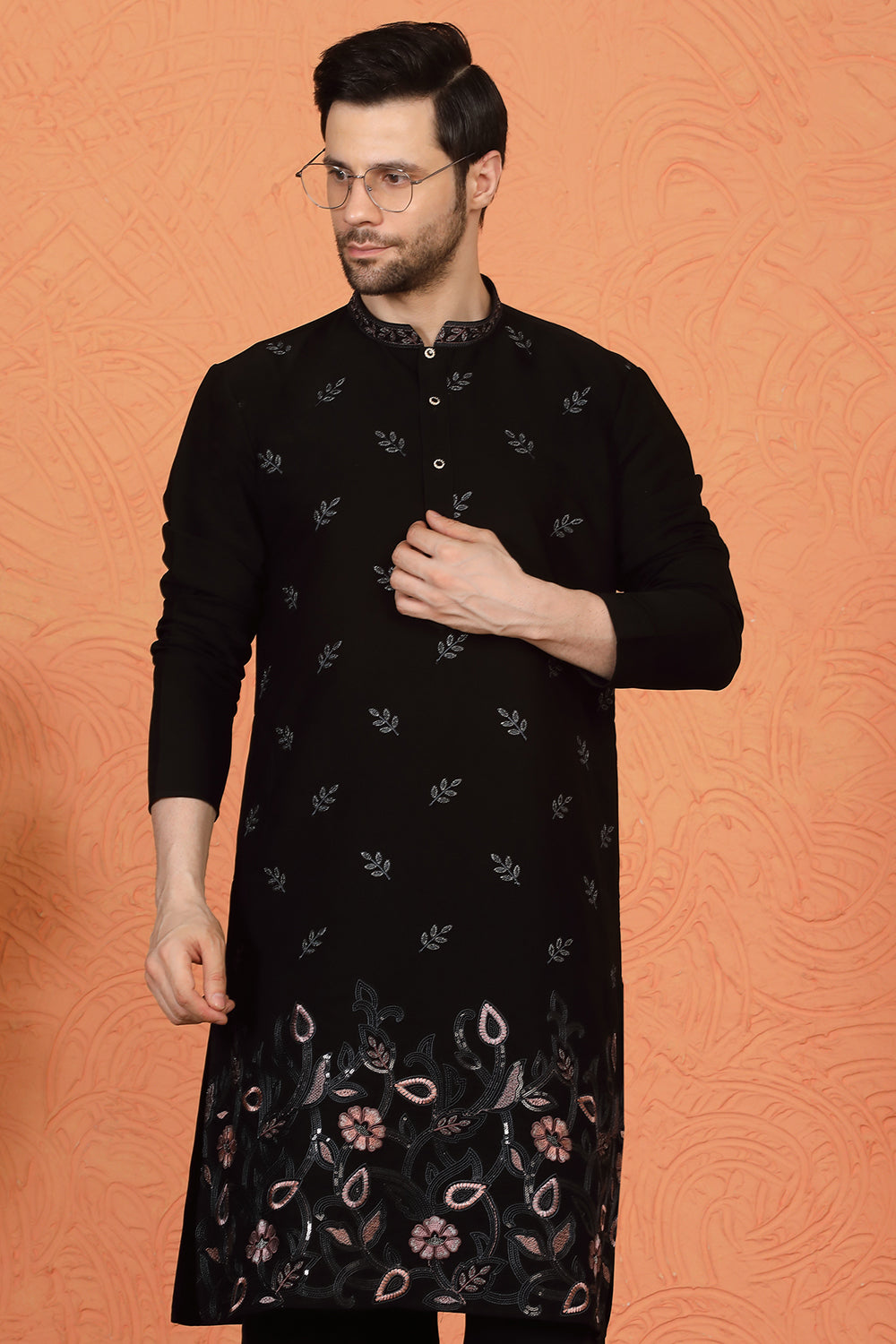 Phool Buta  Patti Embroidered Kurta with Loose Fit Parallel Matching  Pants