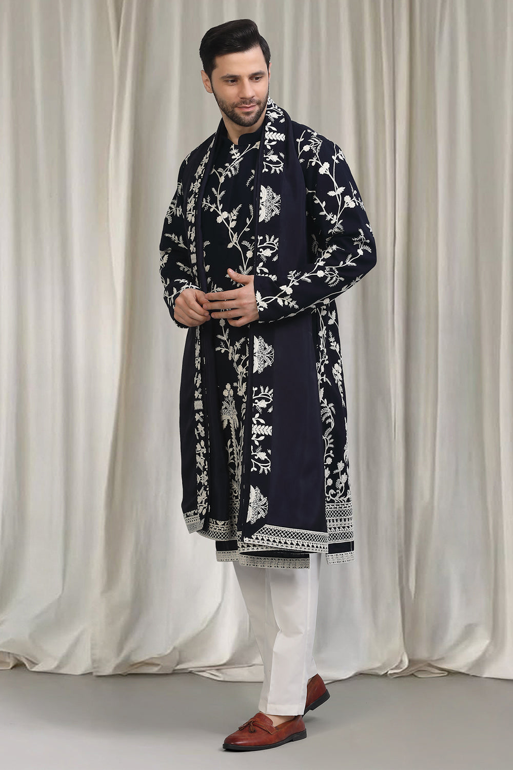 Phool Patti  Embroidered Kurta With Back Elastic Pants And Dupatta