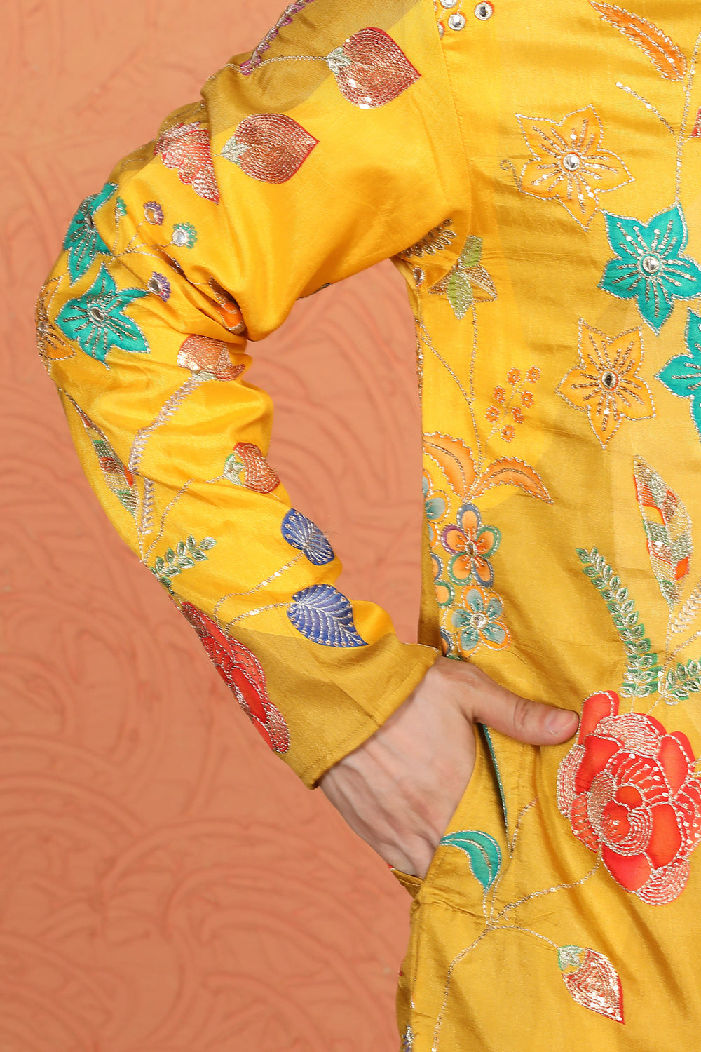 Phool Utsav  Printed  Embroidered Kurta with Back Elastic Pants