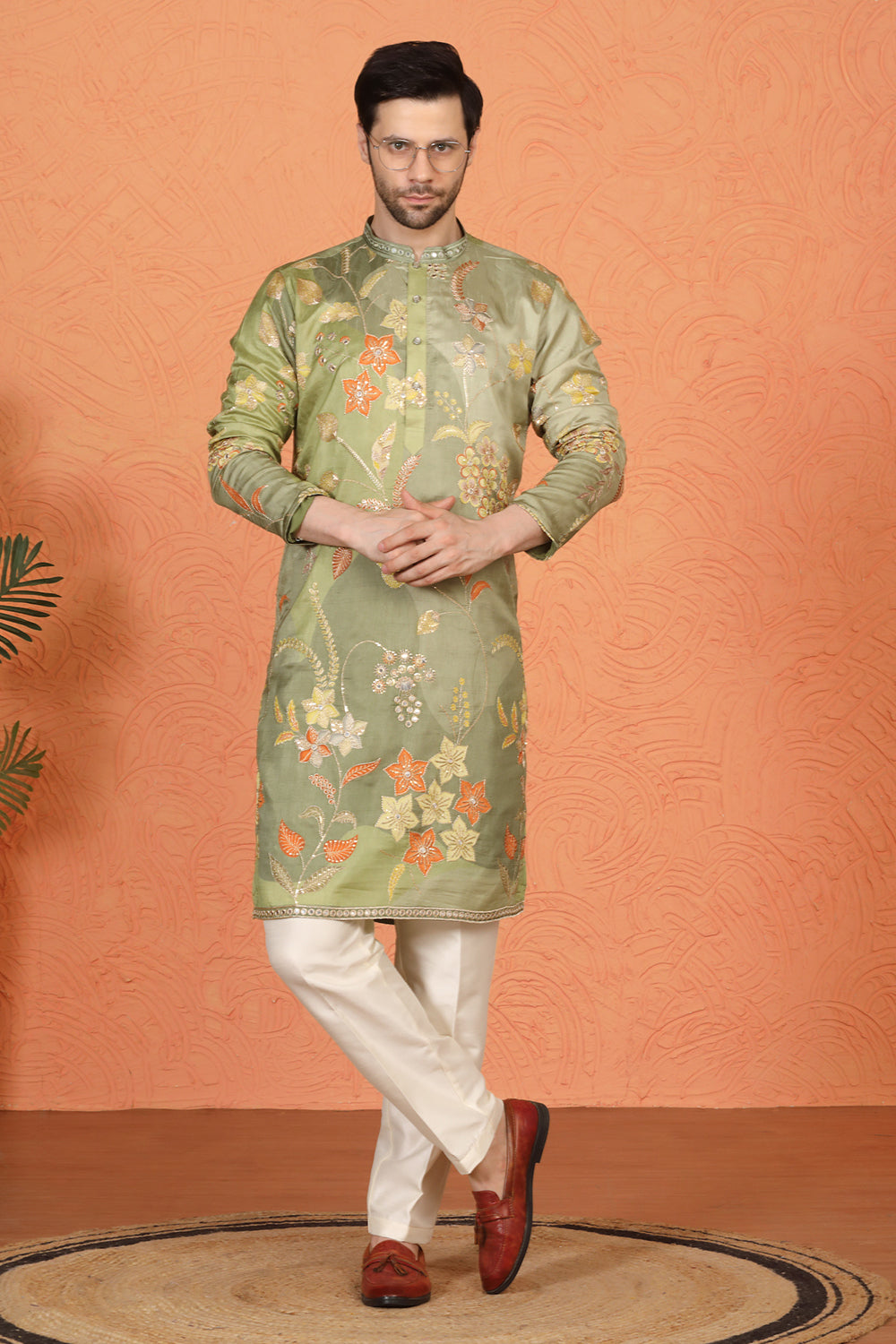Phool Utsav  Printed  Embroidered Kurta with Back Elastic Pants