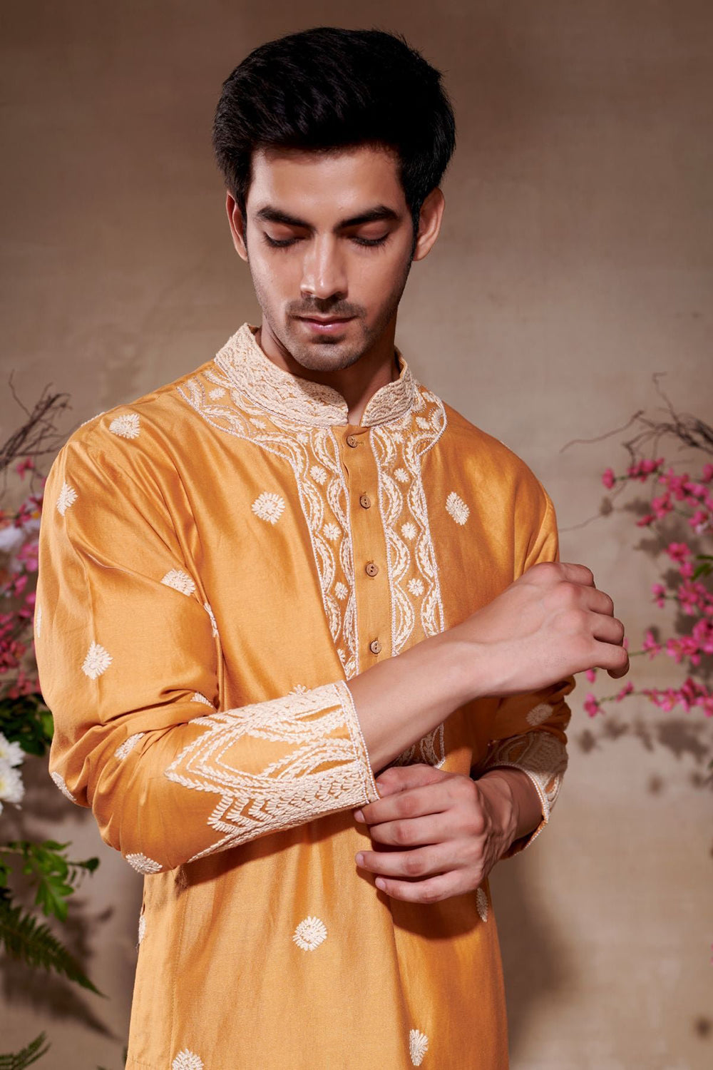 Pratap Kurta