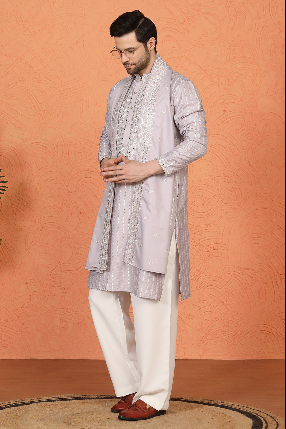 Raas Mirror  Embroidered Kurta with  Loose Fit Parallel  Pants And Dupatta