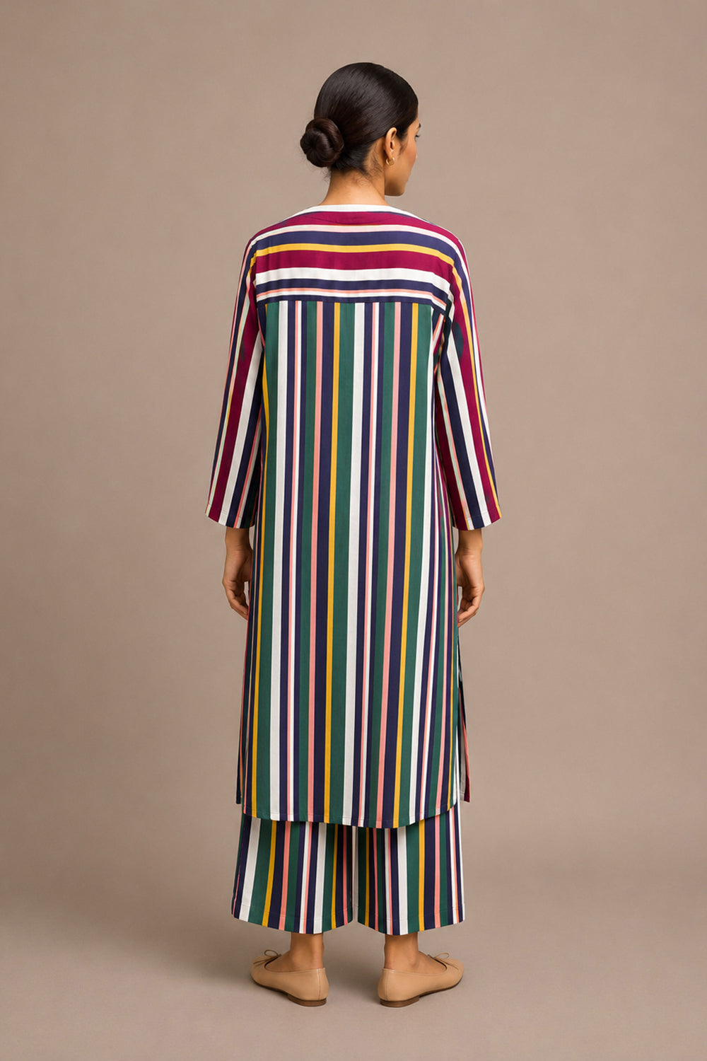 Straight Fit Kurta with Wide-Leg Pants