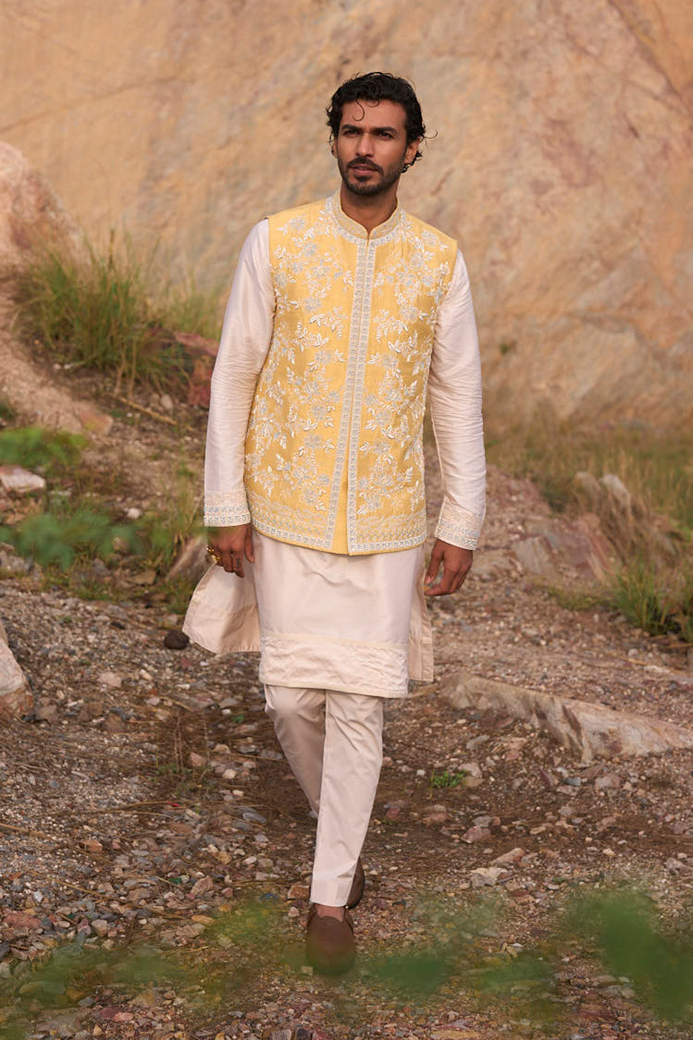 Summer Yellow Saffaron Creeper Zardozi Bandi Set