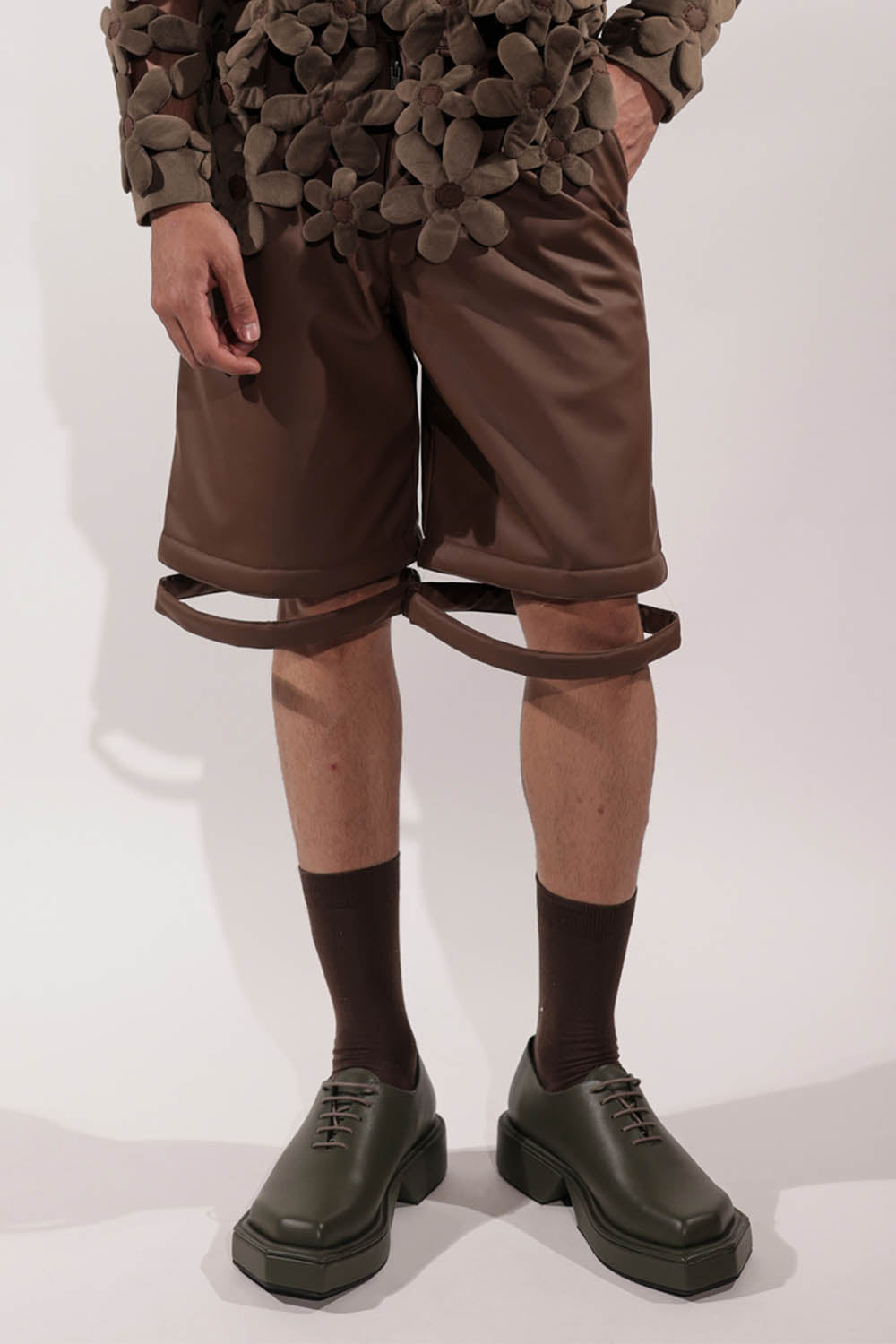 Tailored Brown Leatherette Shorts with Levitating effect
